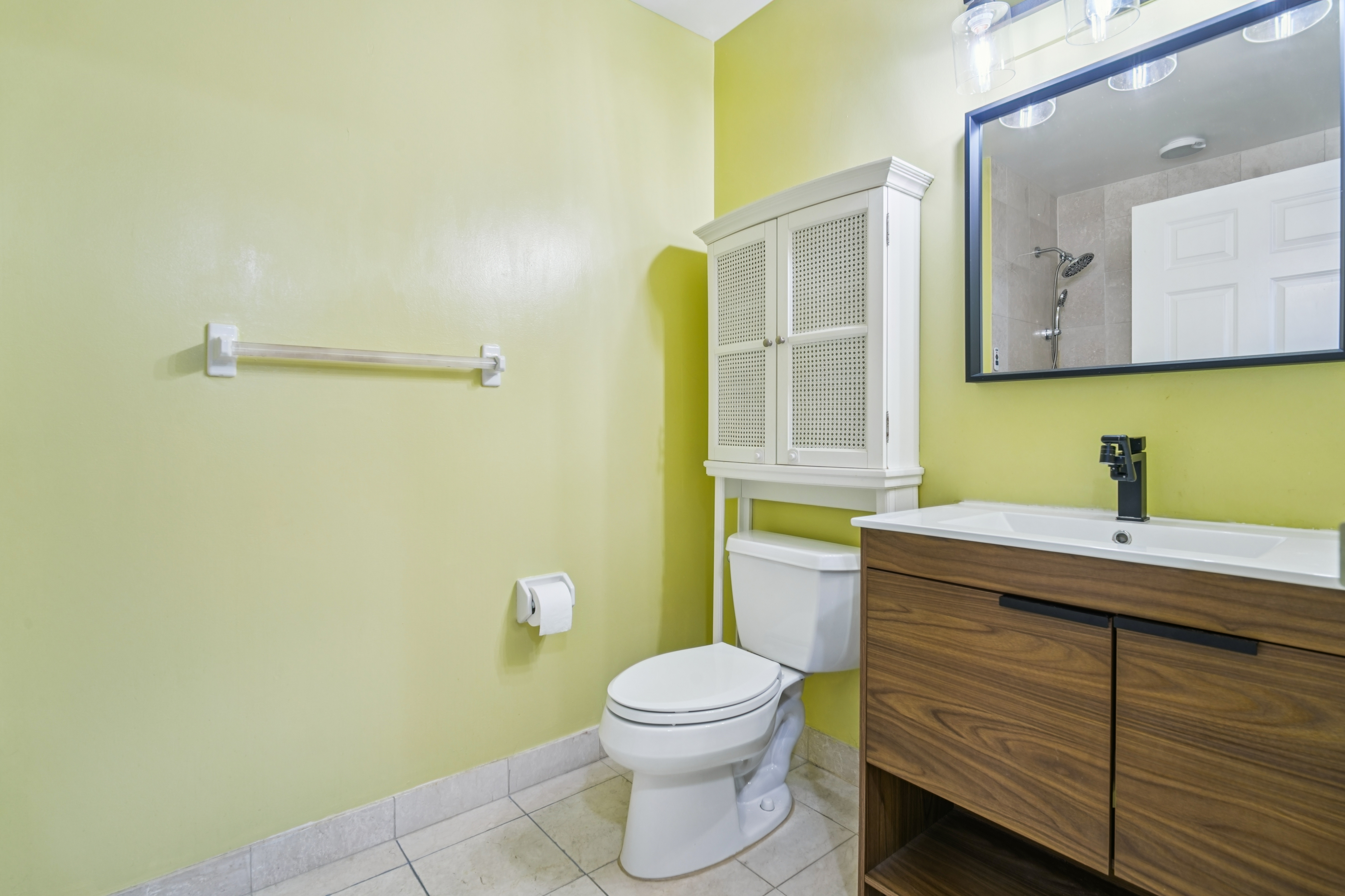 100 Old Palisade Road Unit# L7