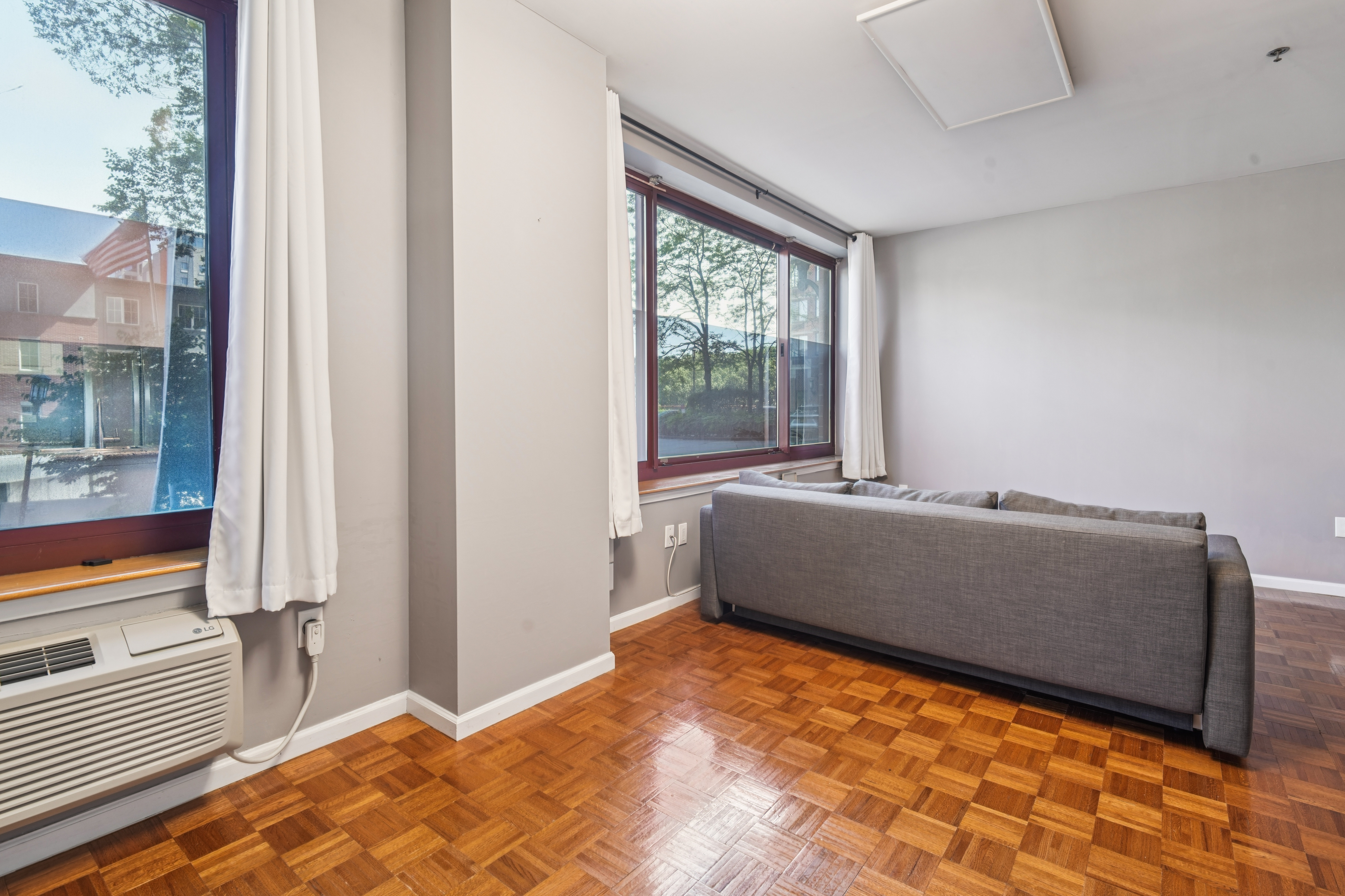 100 Old Palisade Road Unit# L7