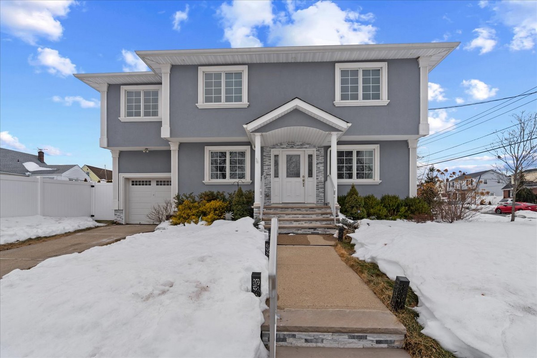 86 Hillman Drive 