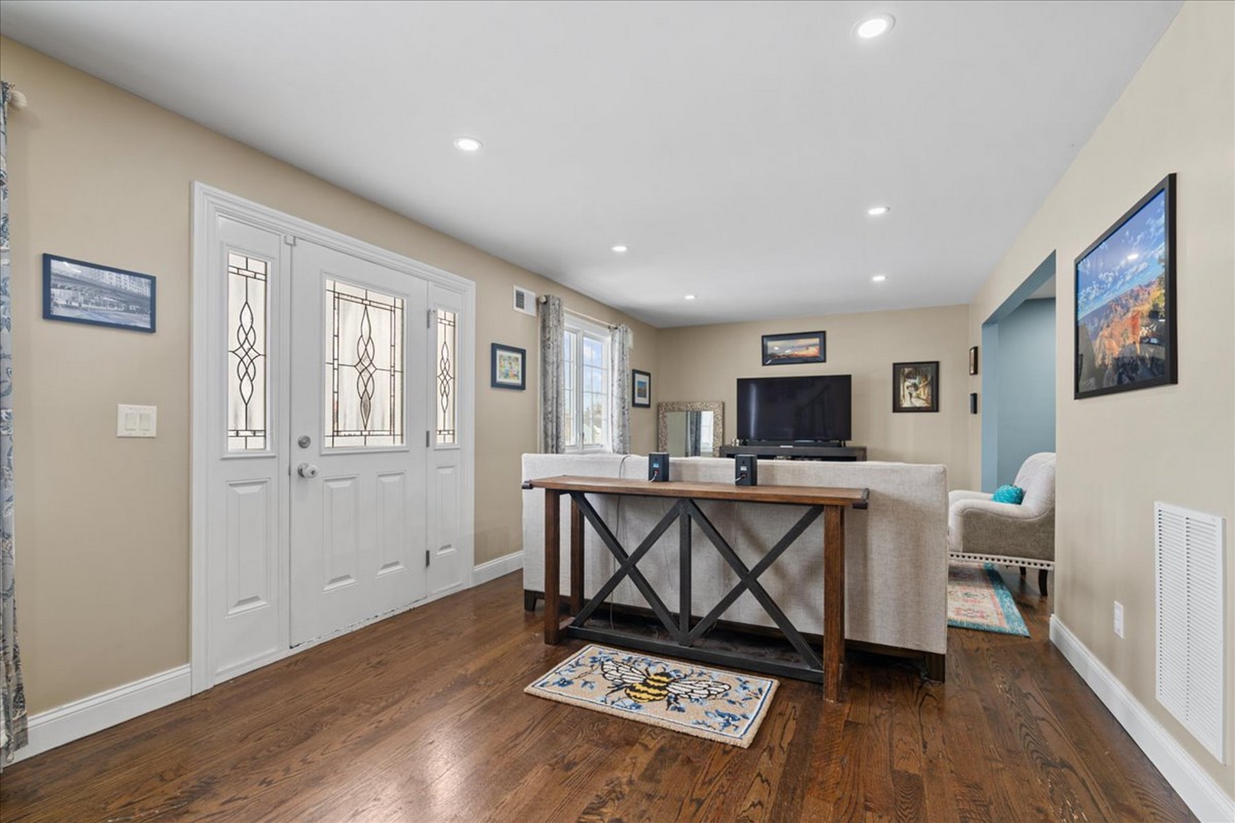 86 Hillman Drive 