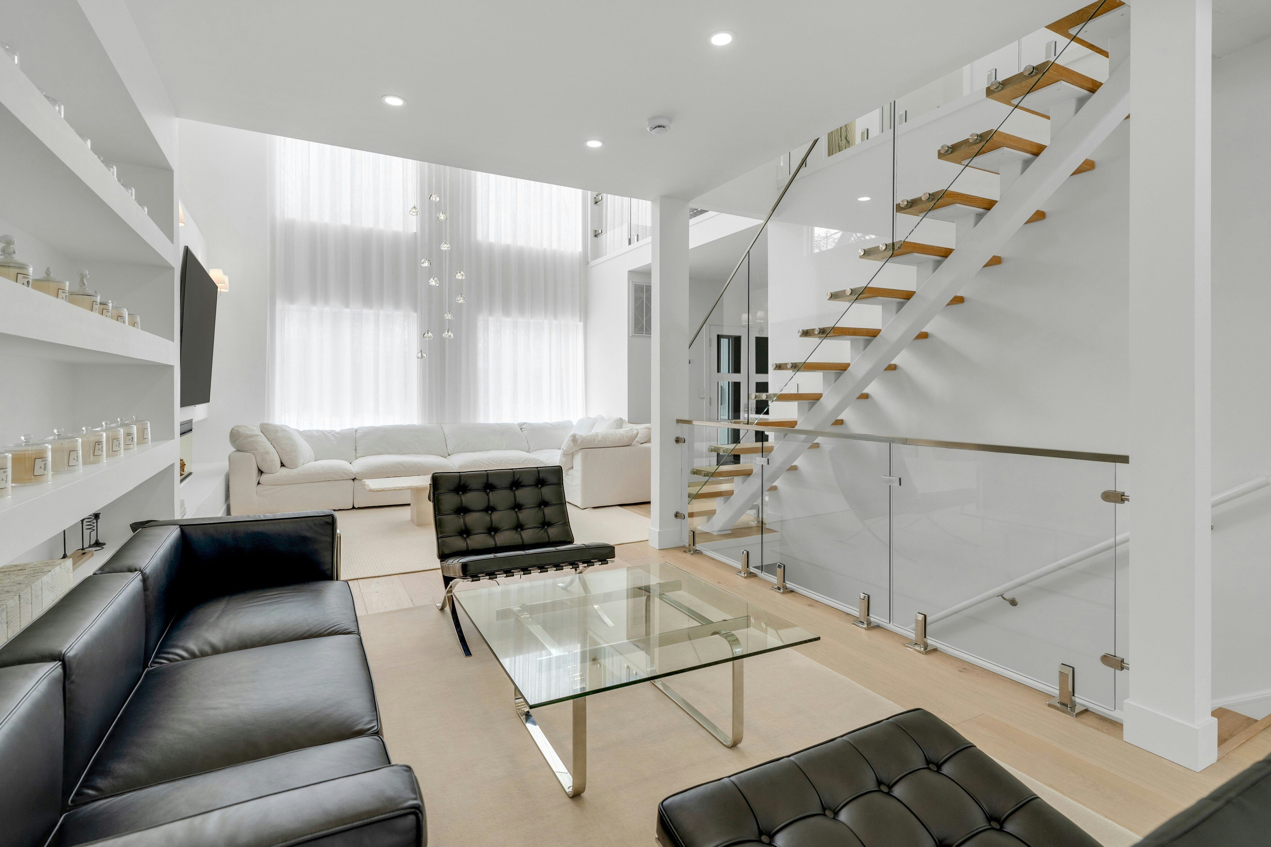 27 Knickerbocker Road 