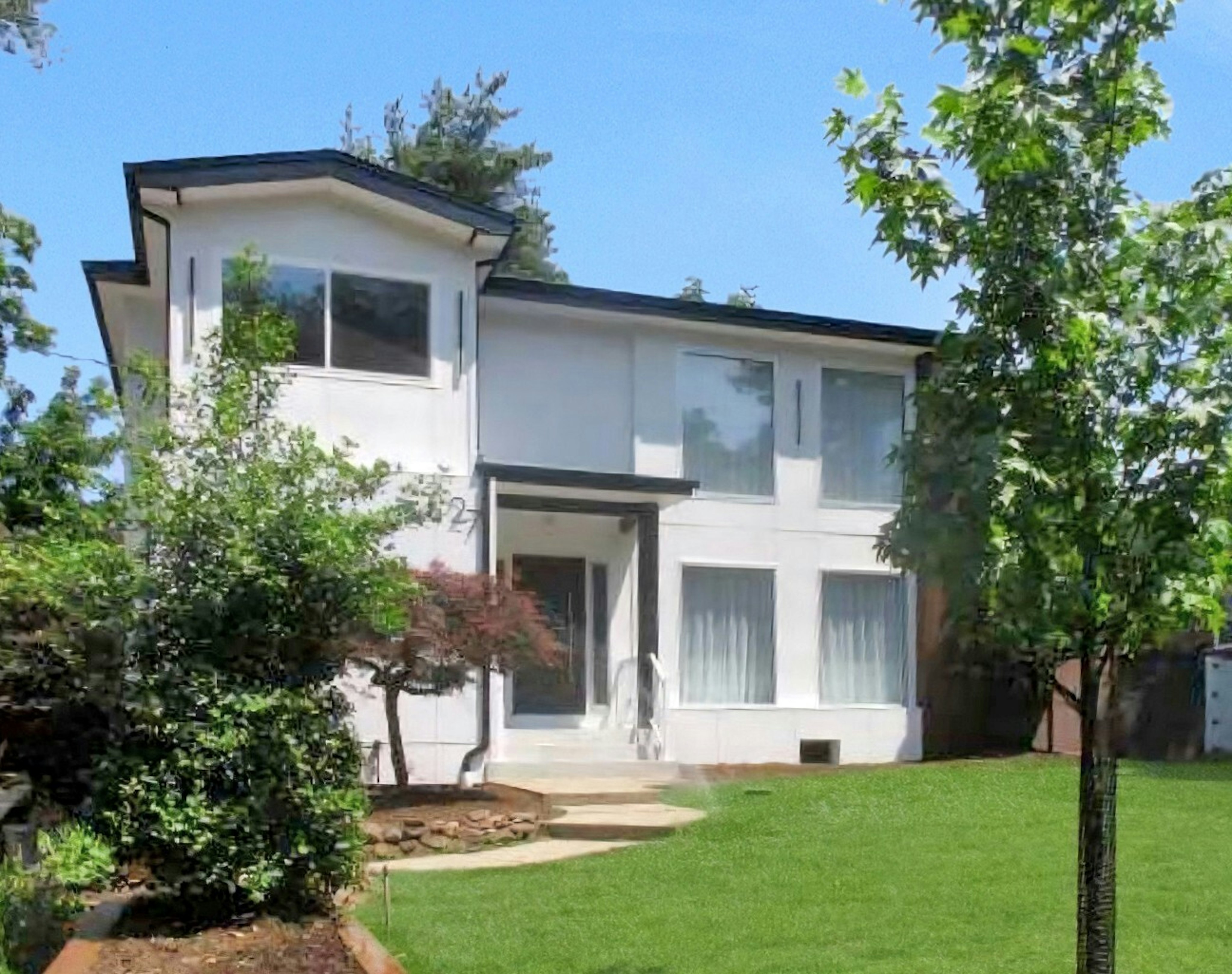 27 Knickerbocker Road 