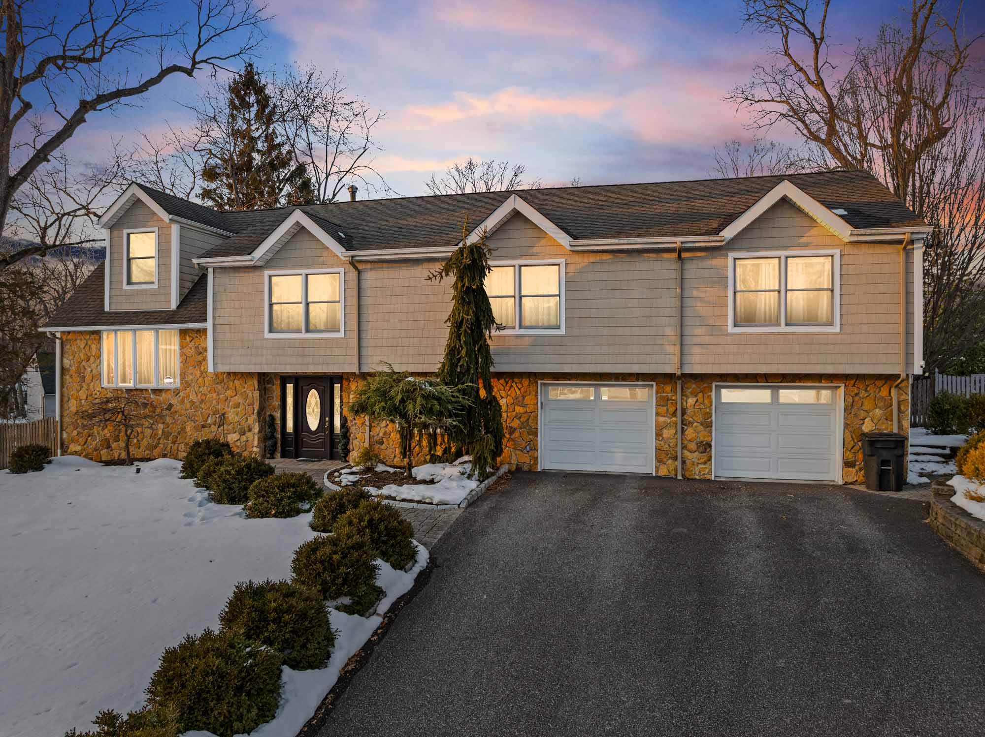 605 Gladys Court