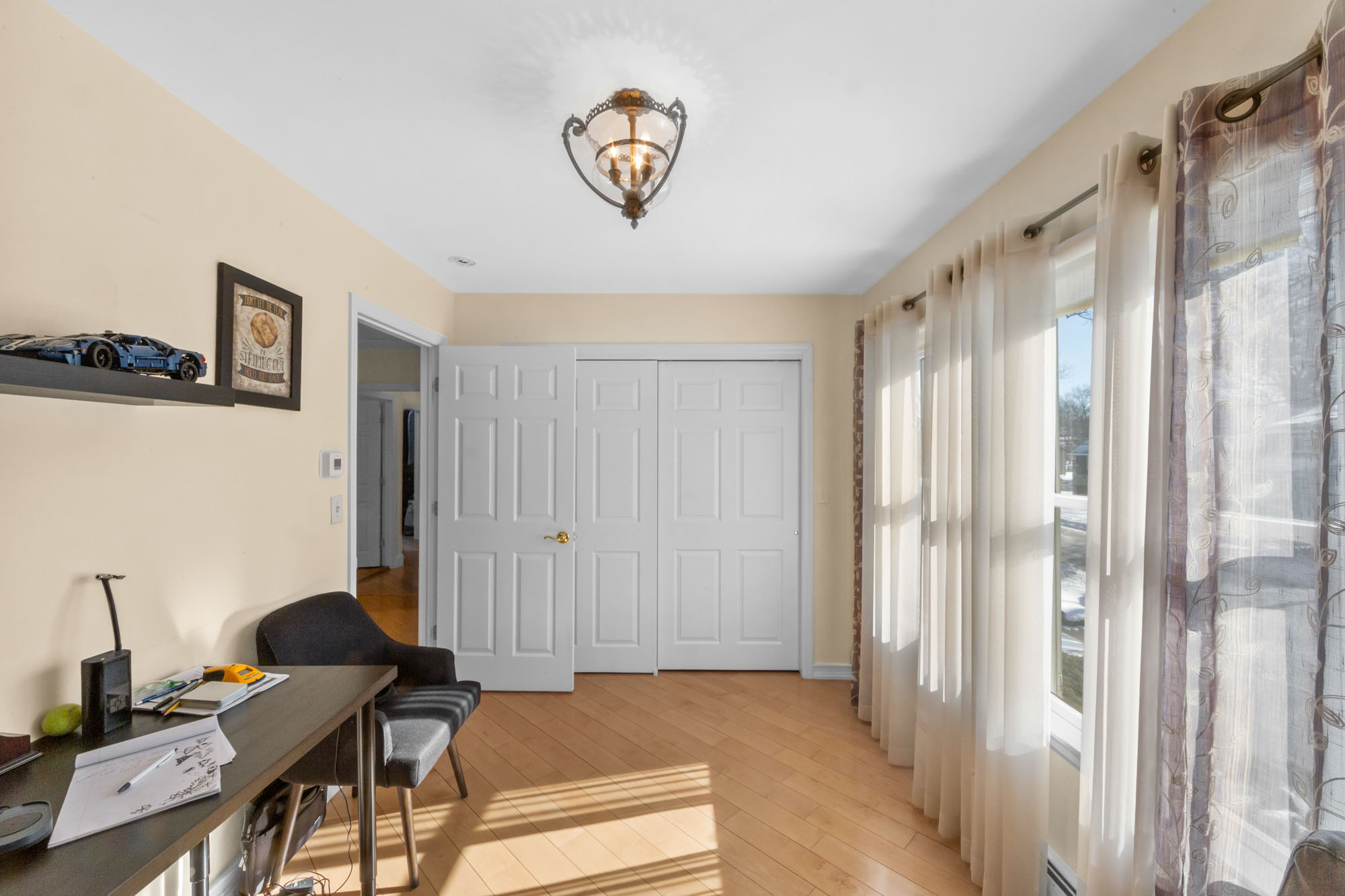 605 Gladys Court