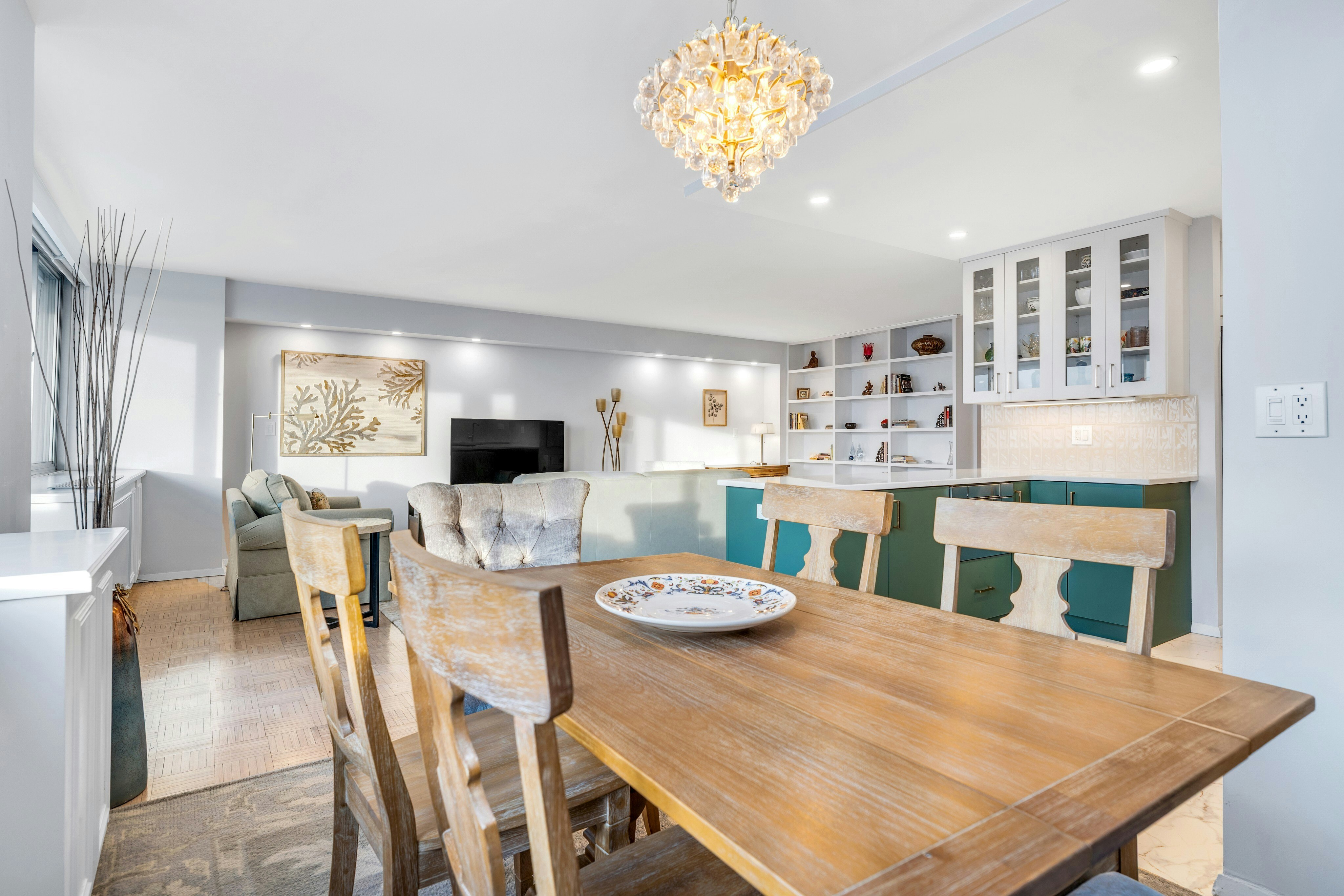 1600 Parker Avenue #27J