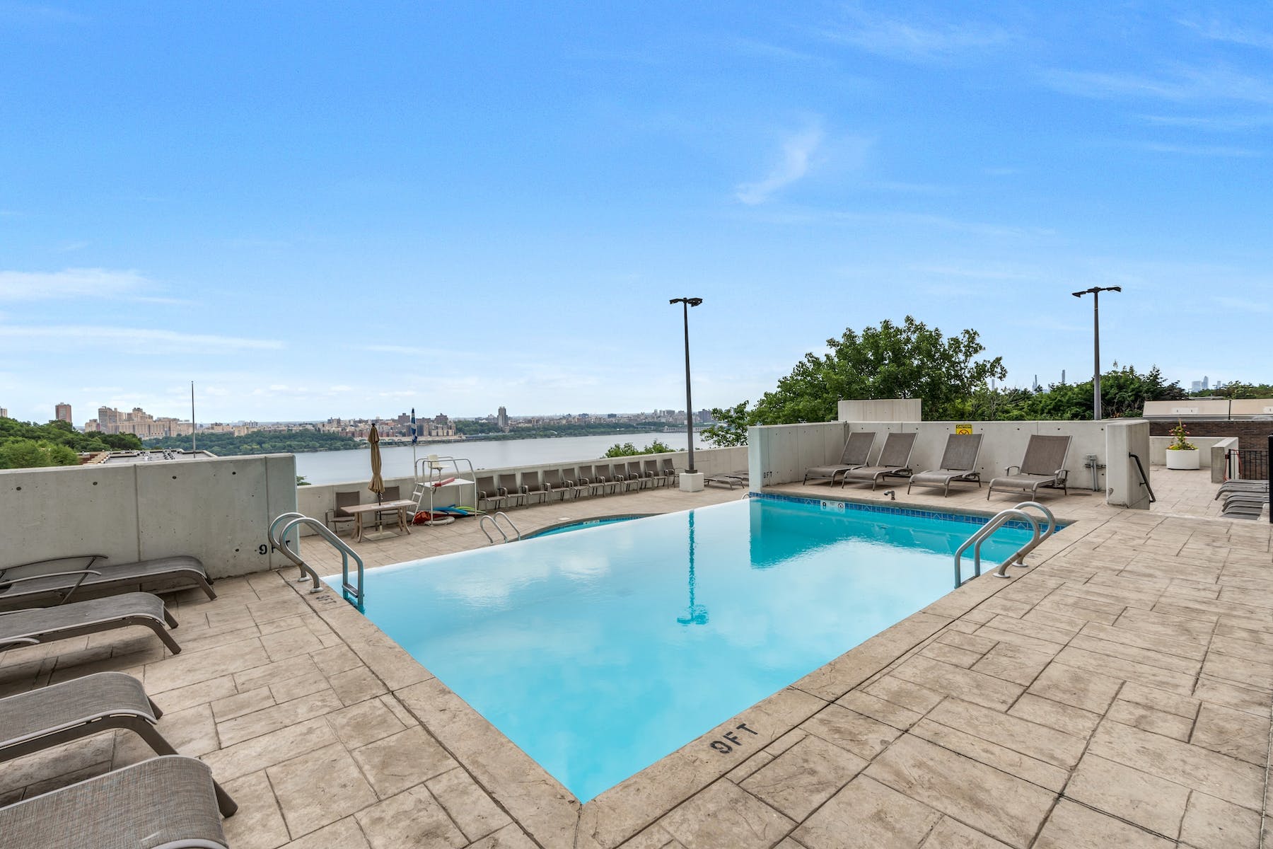 1600 Parker Avenue #27J