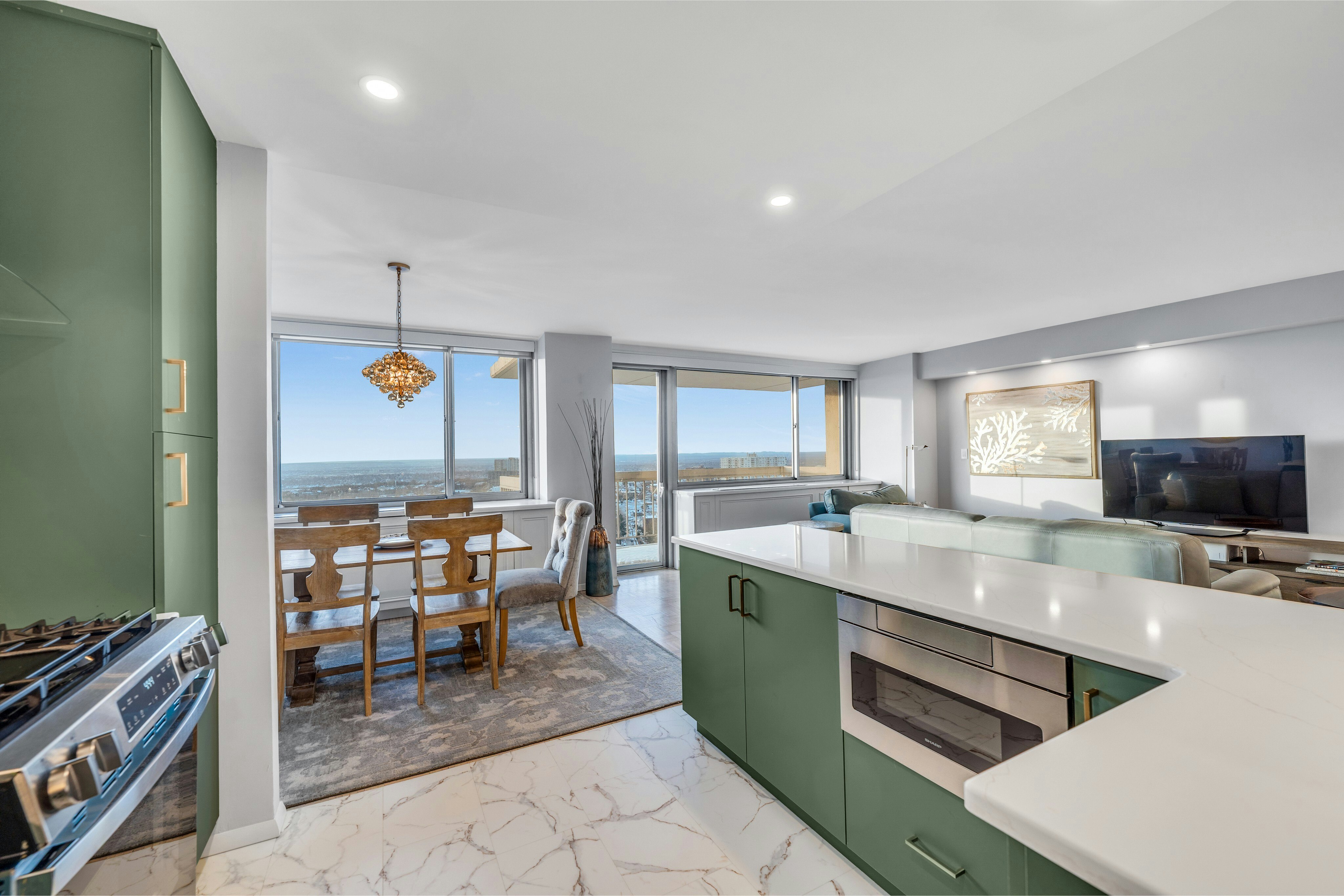 1600 Parker Avenue #27J