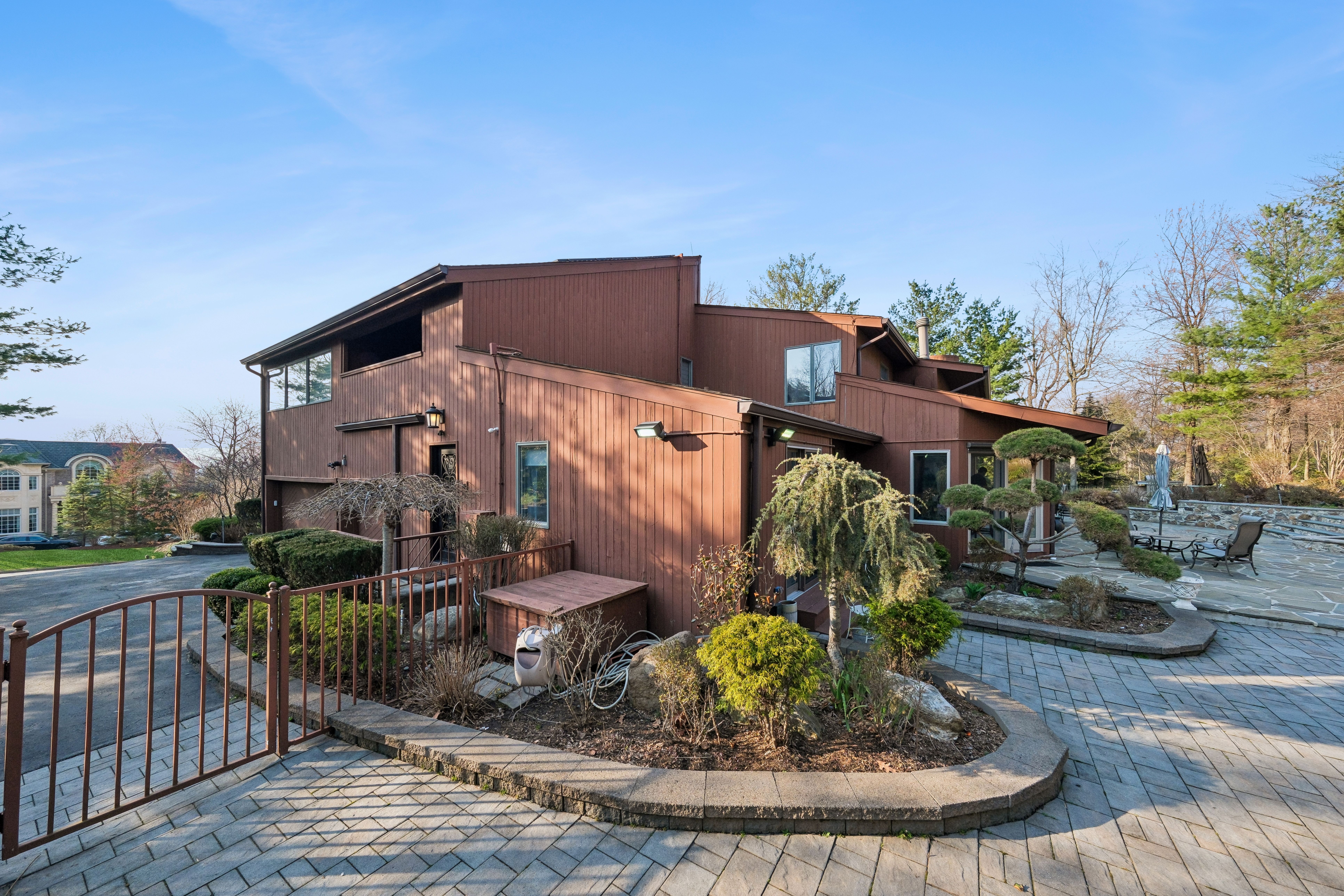 93 Jackson Drive 