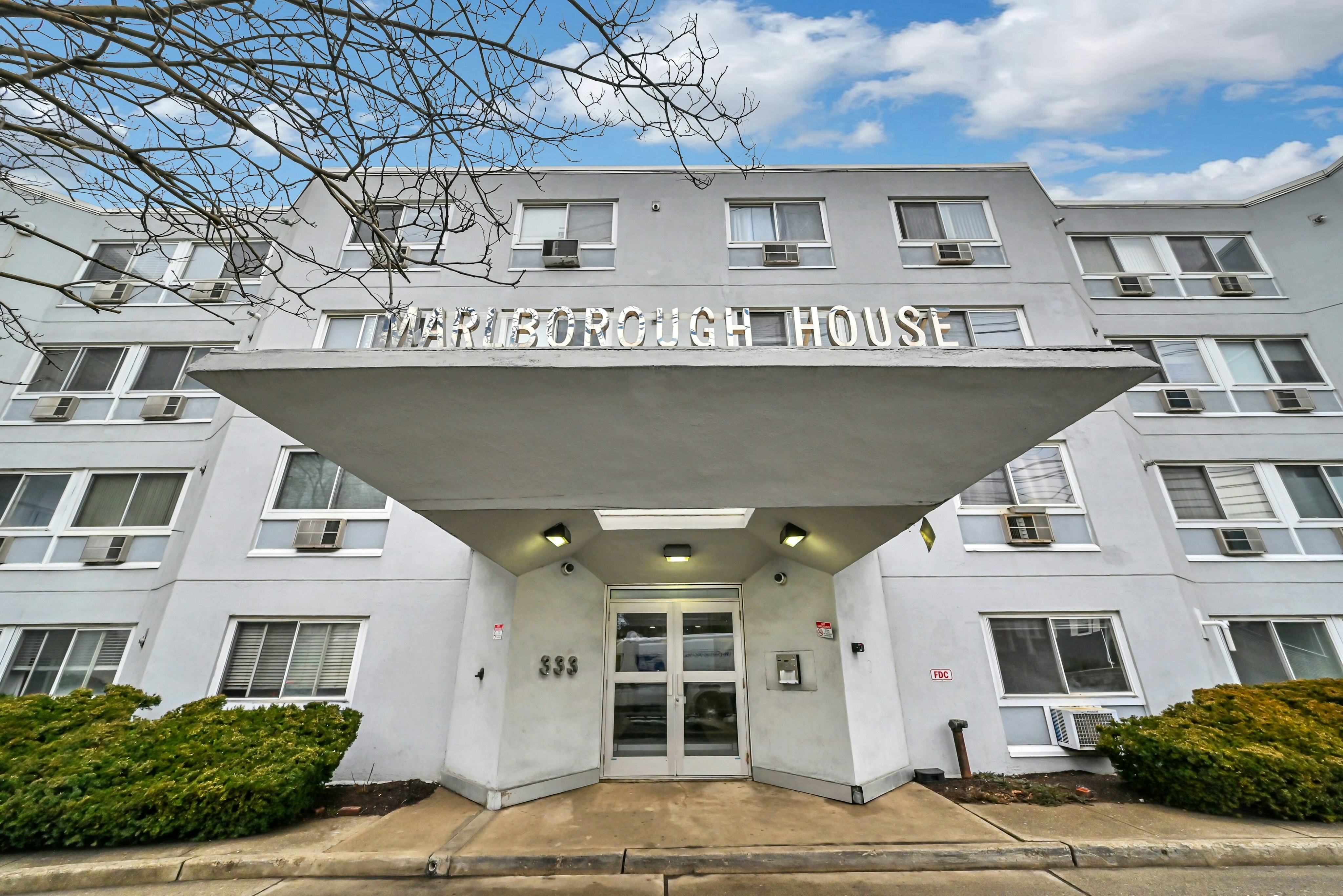 333 Grand Avenue 1I 