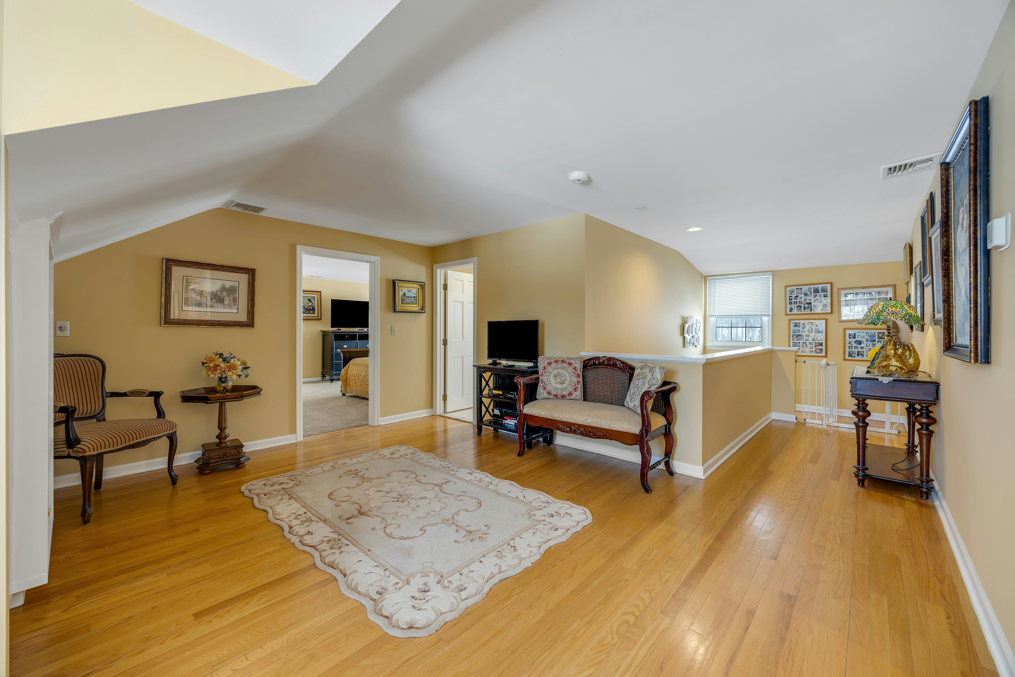 88 Chestnut Ridge Road 