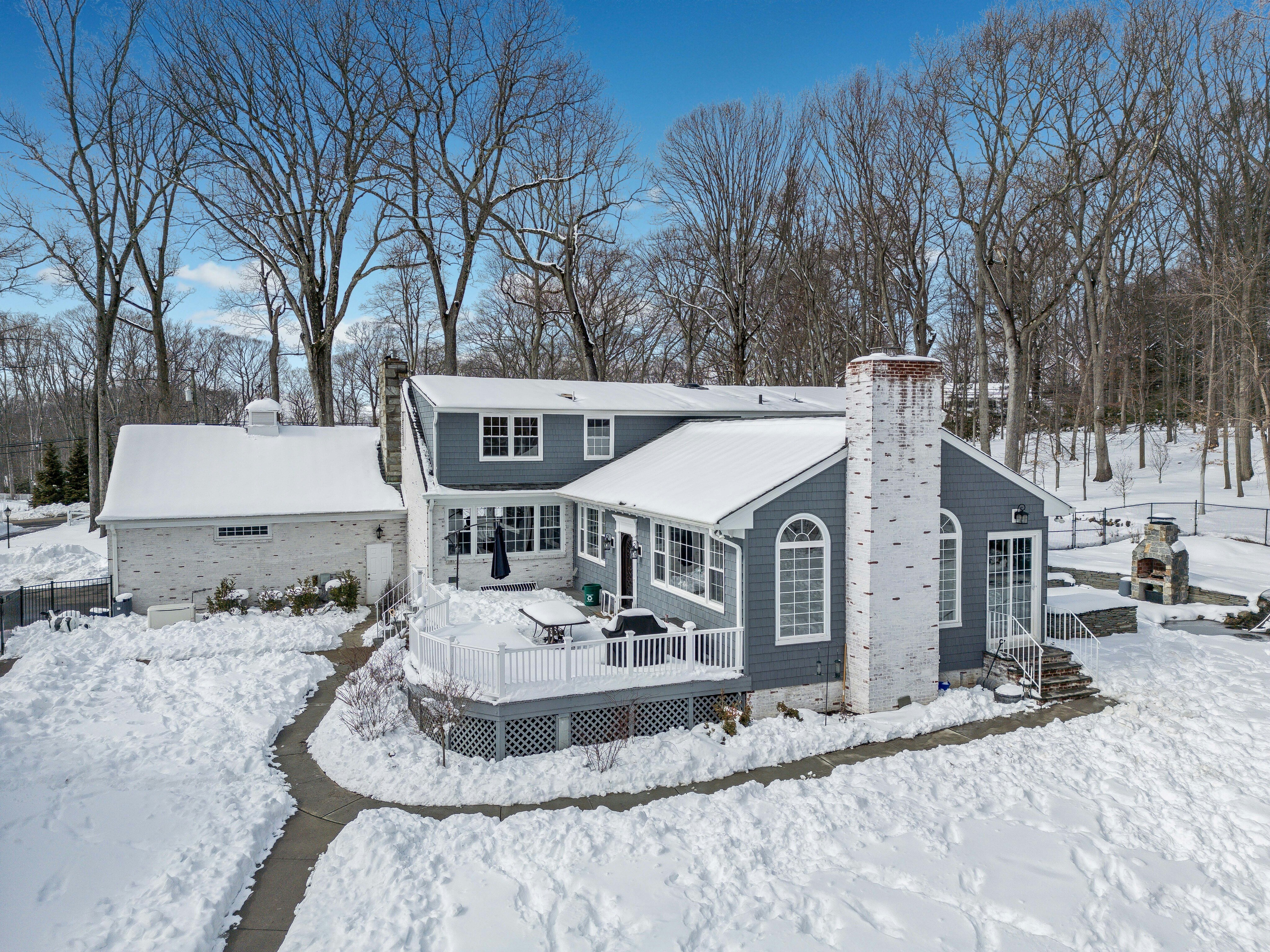 88 Chestnut Ridge Road 