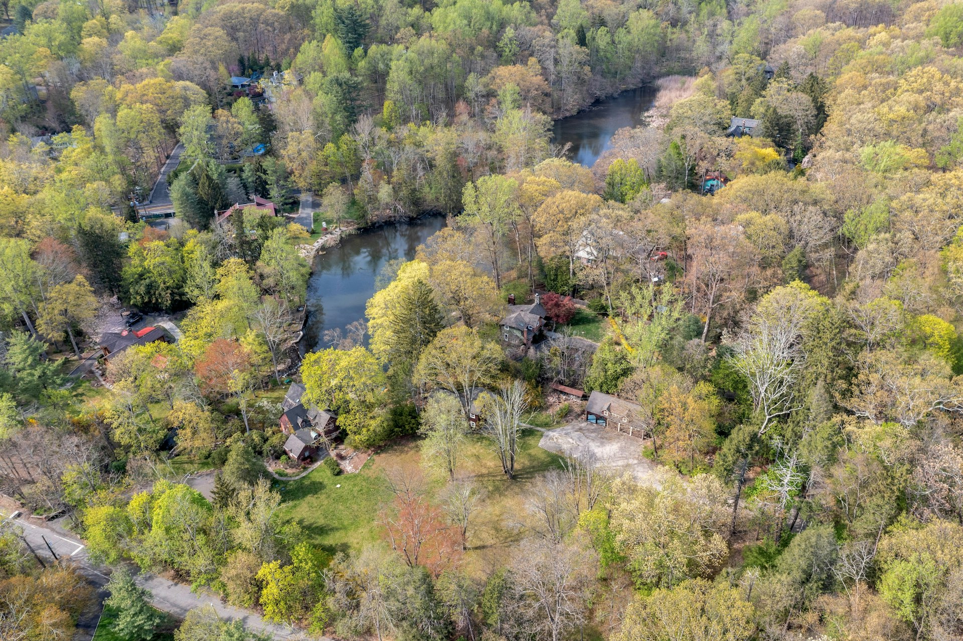17 Hillside Avenue