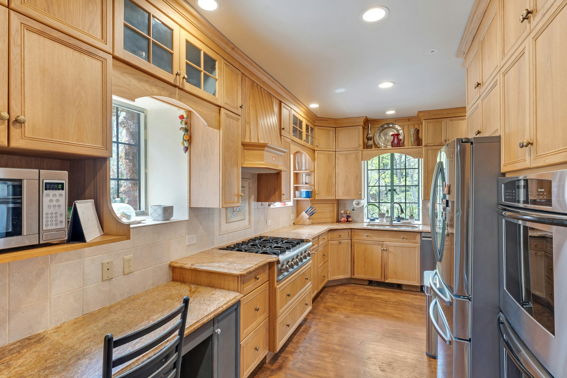 17 Hillside Avenue