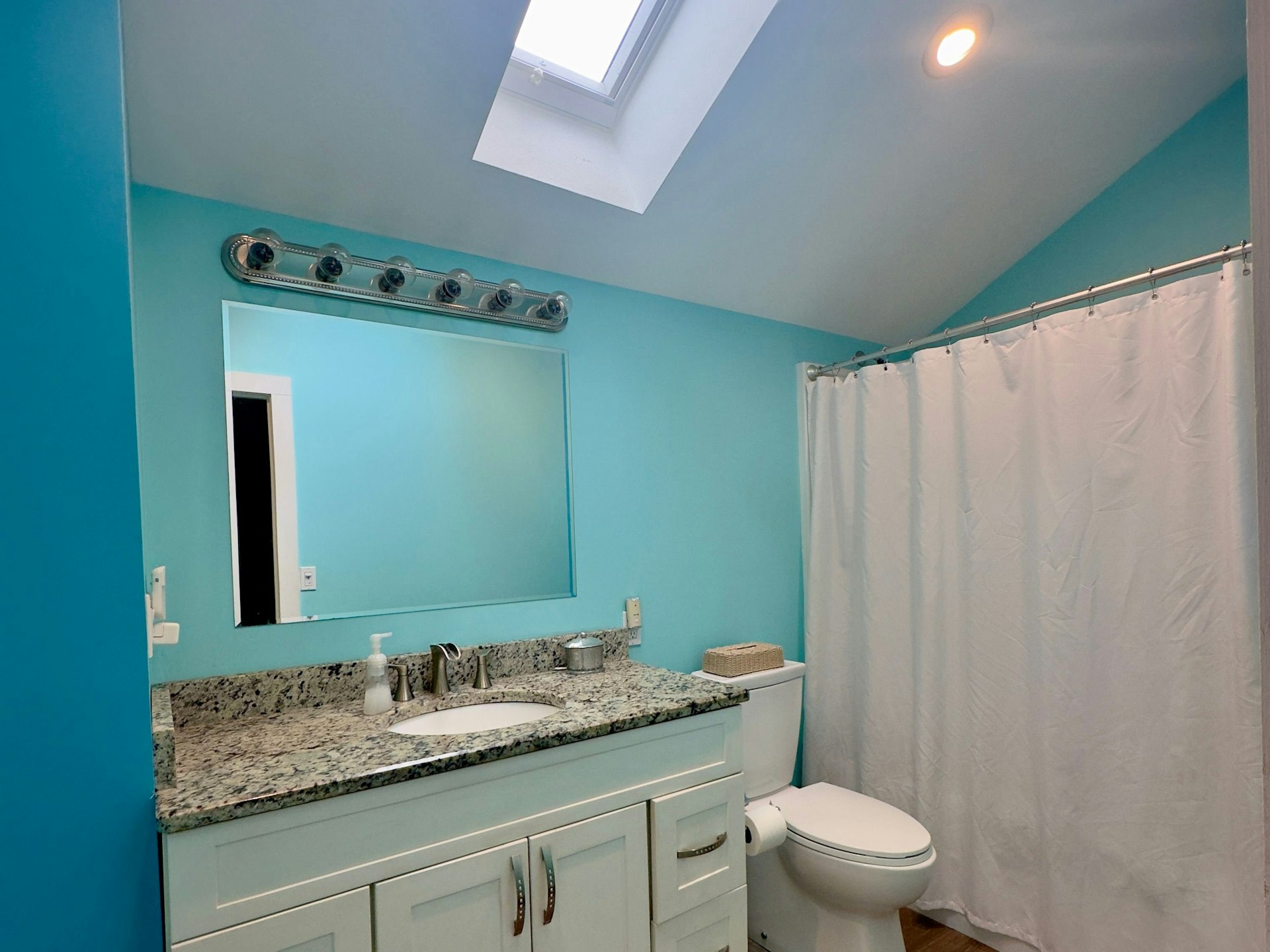 17 Hillside Avenue