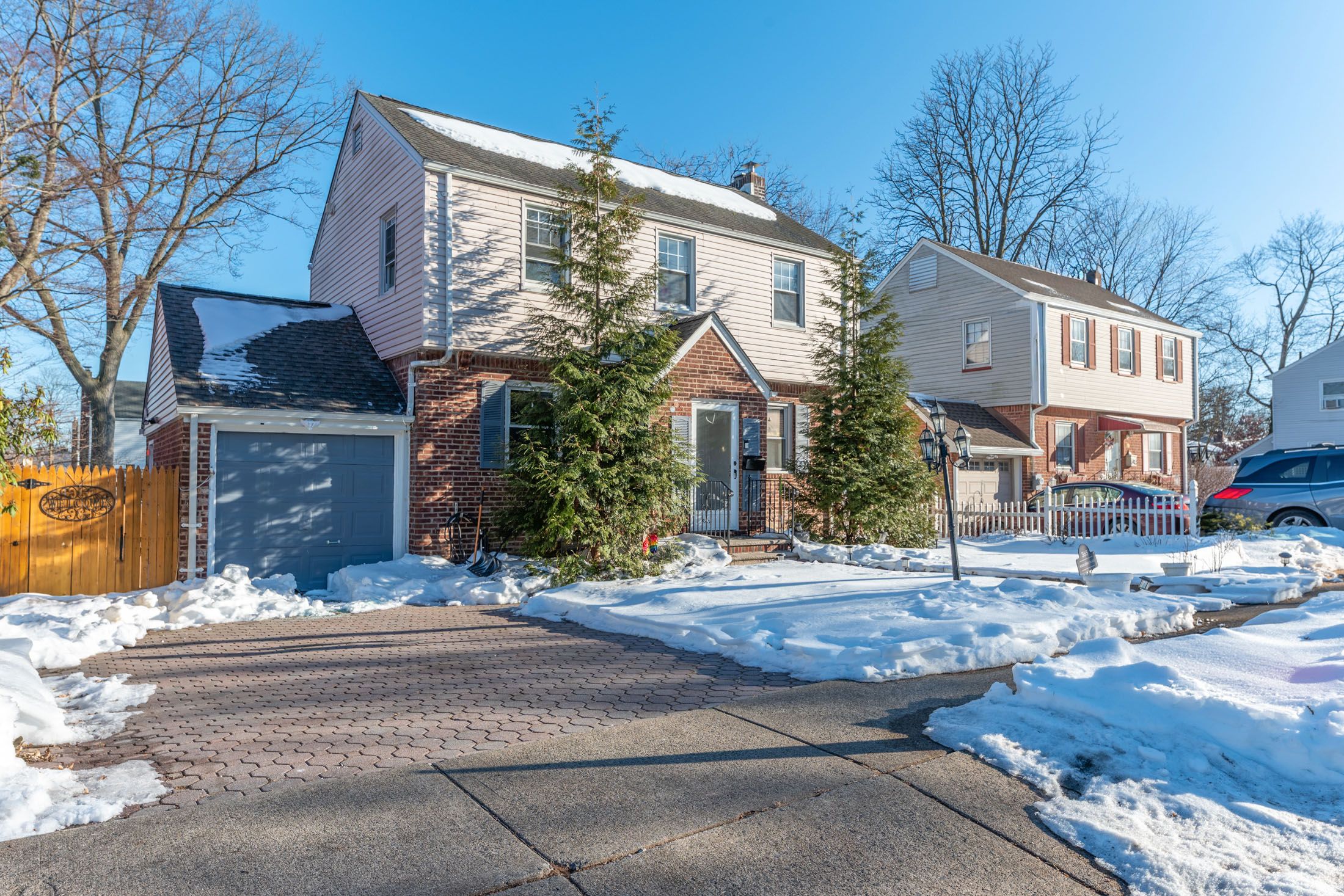 365 Rockledge Place 