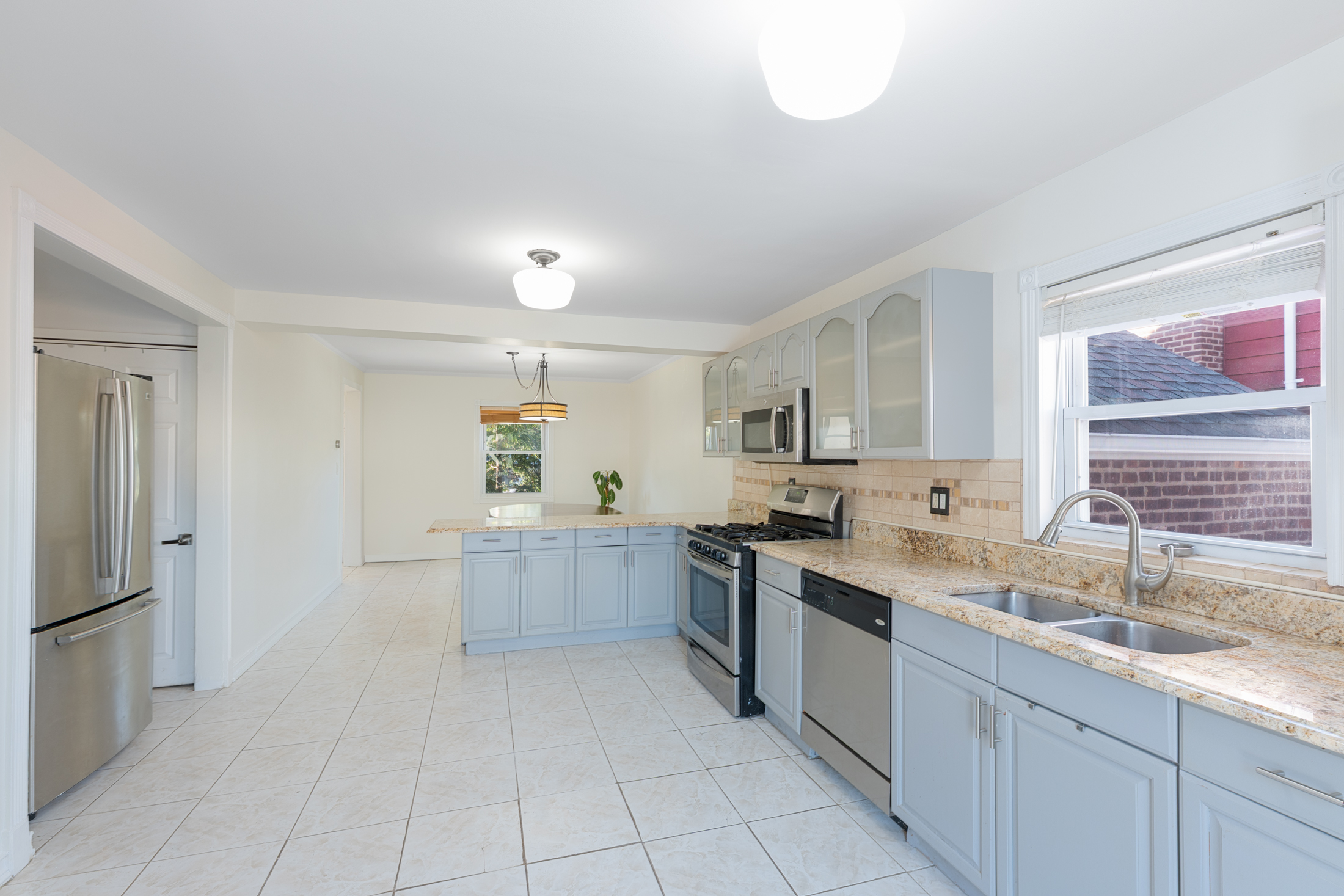 365 Rockledge Place 