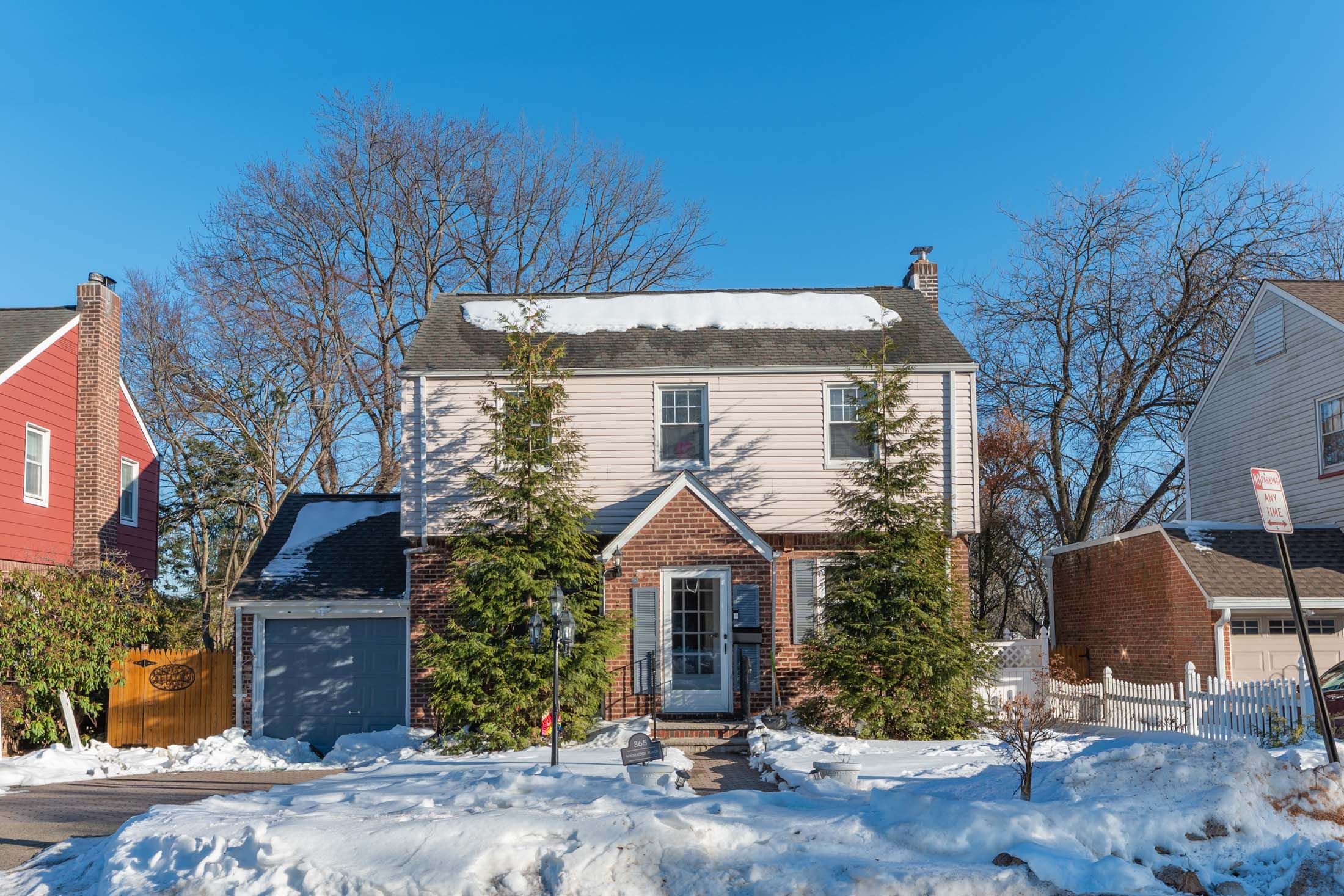 365 Rockledge Place 