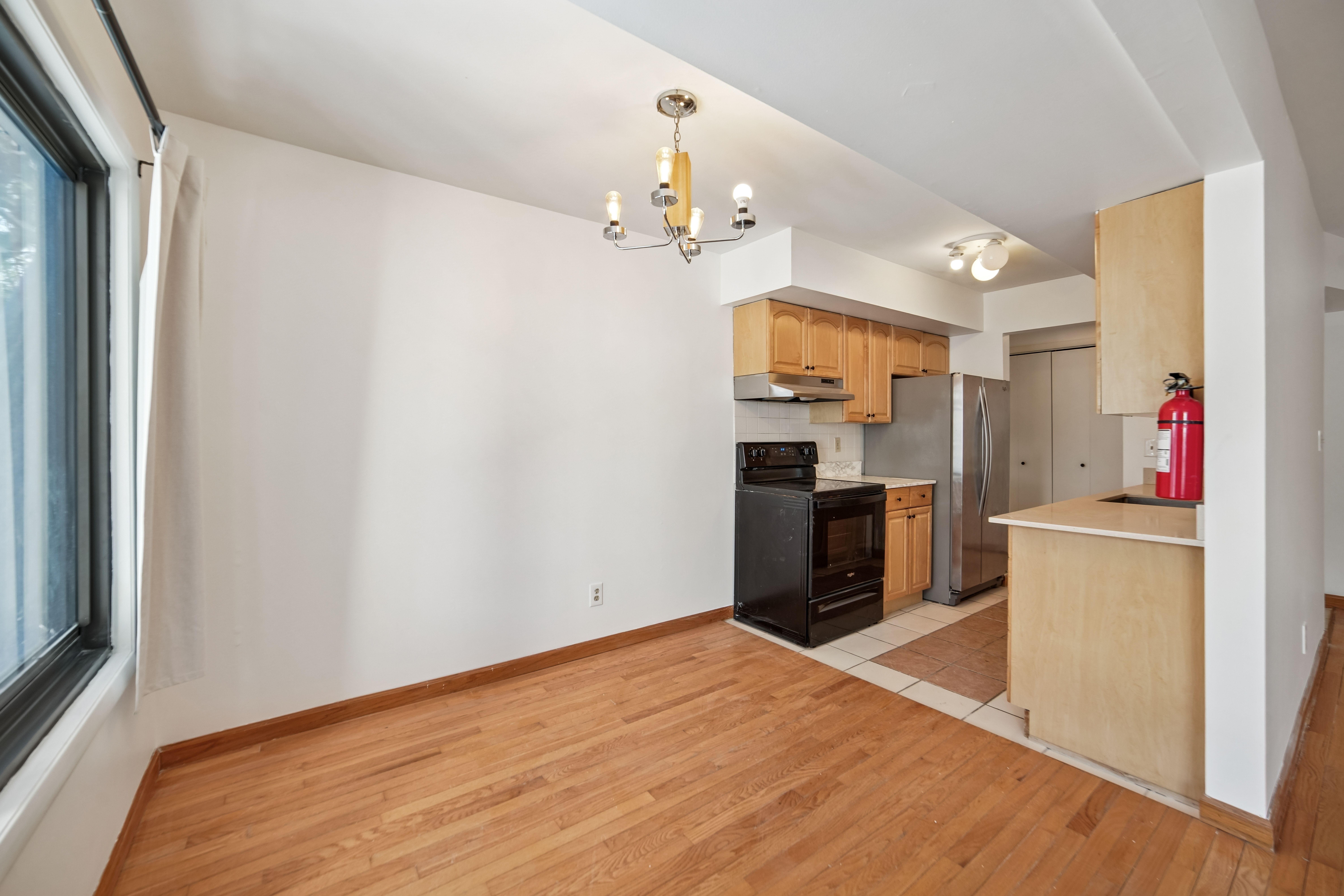 1491 John Street #10