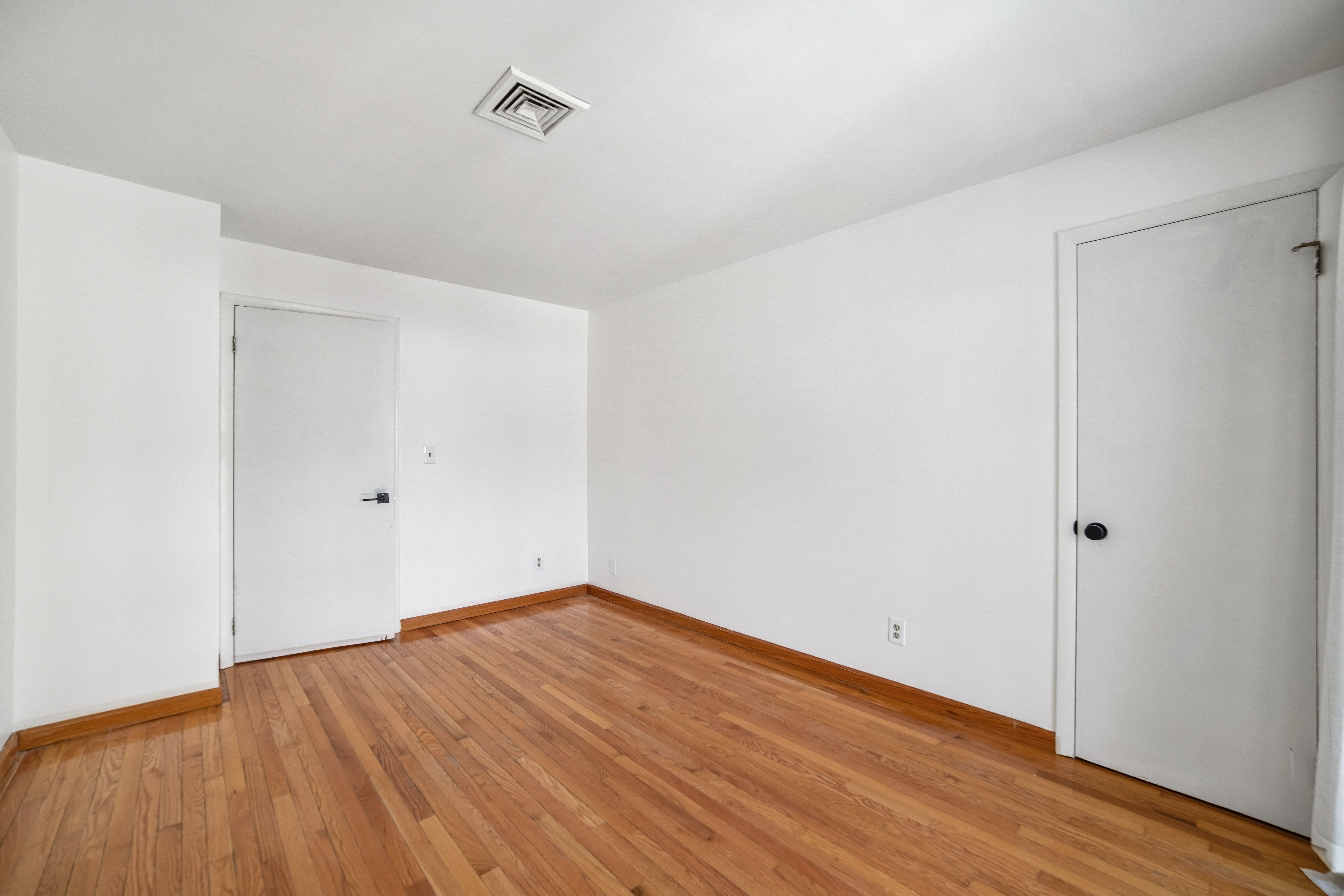 1491 John Street #10