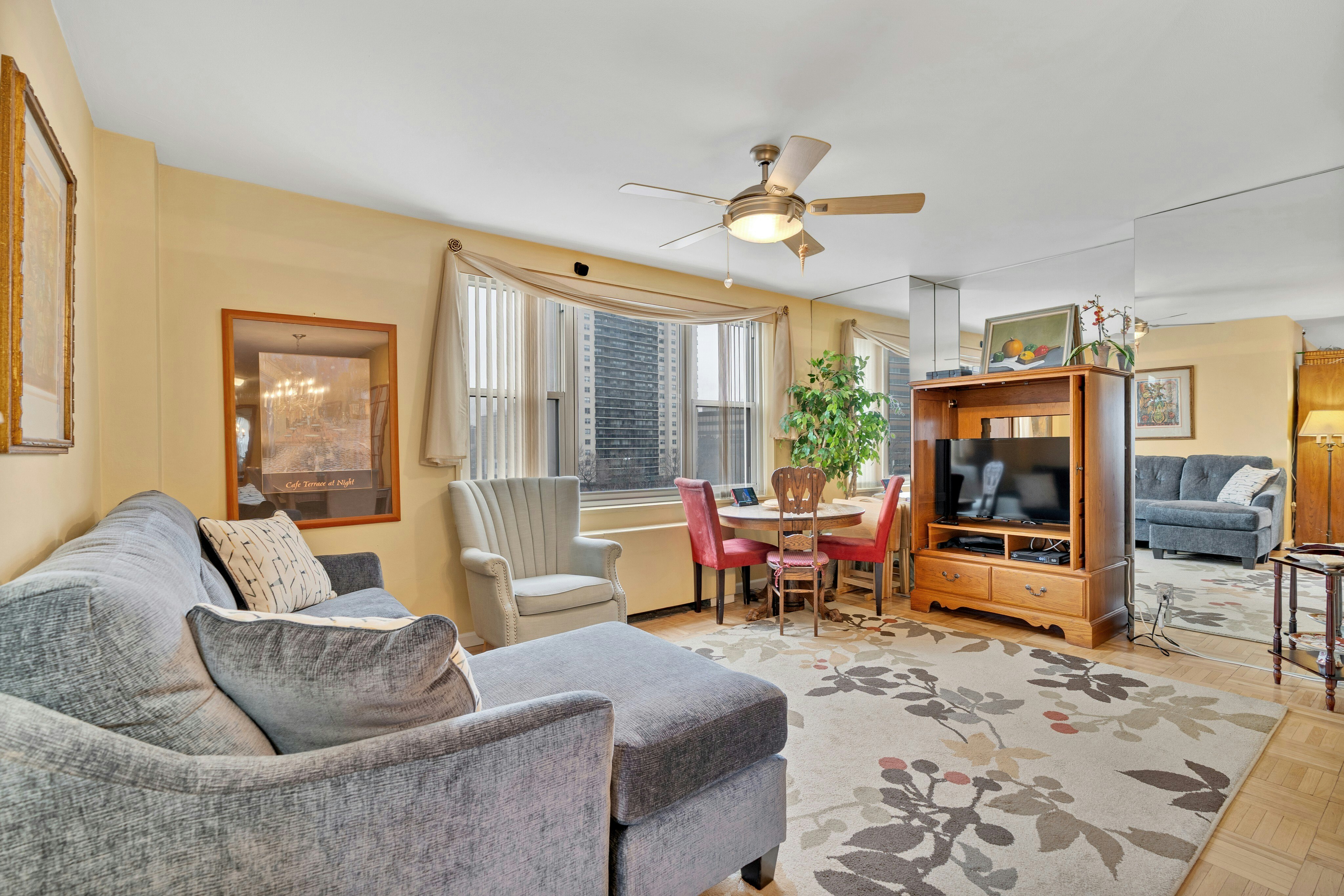 2000 Linwood Avenue 5A