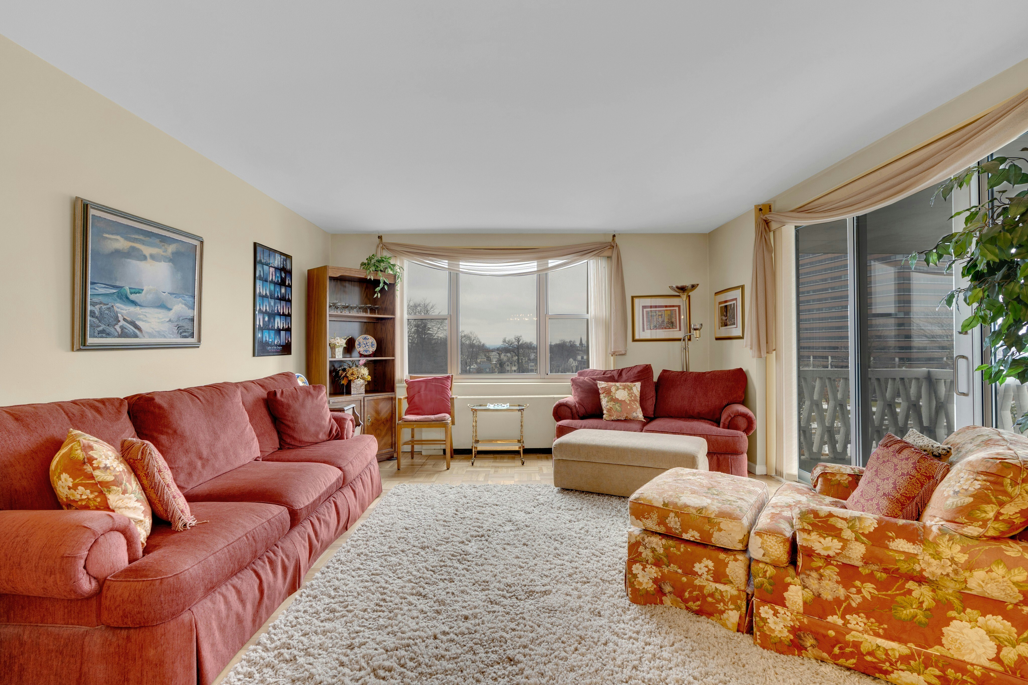 2000 Linwood Avenue 5A