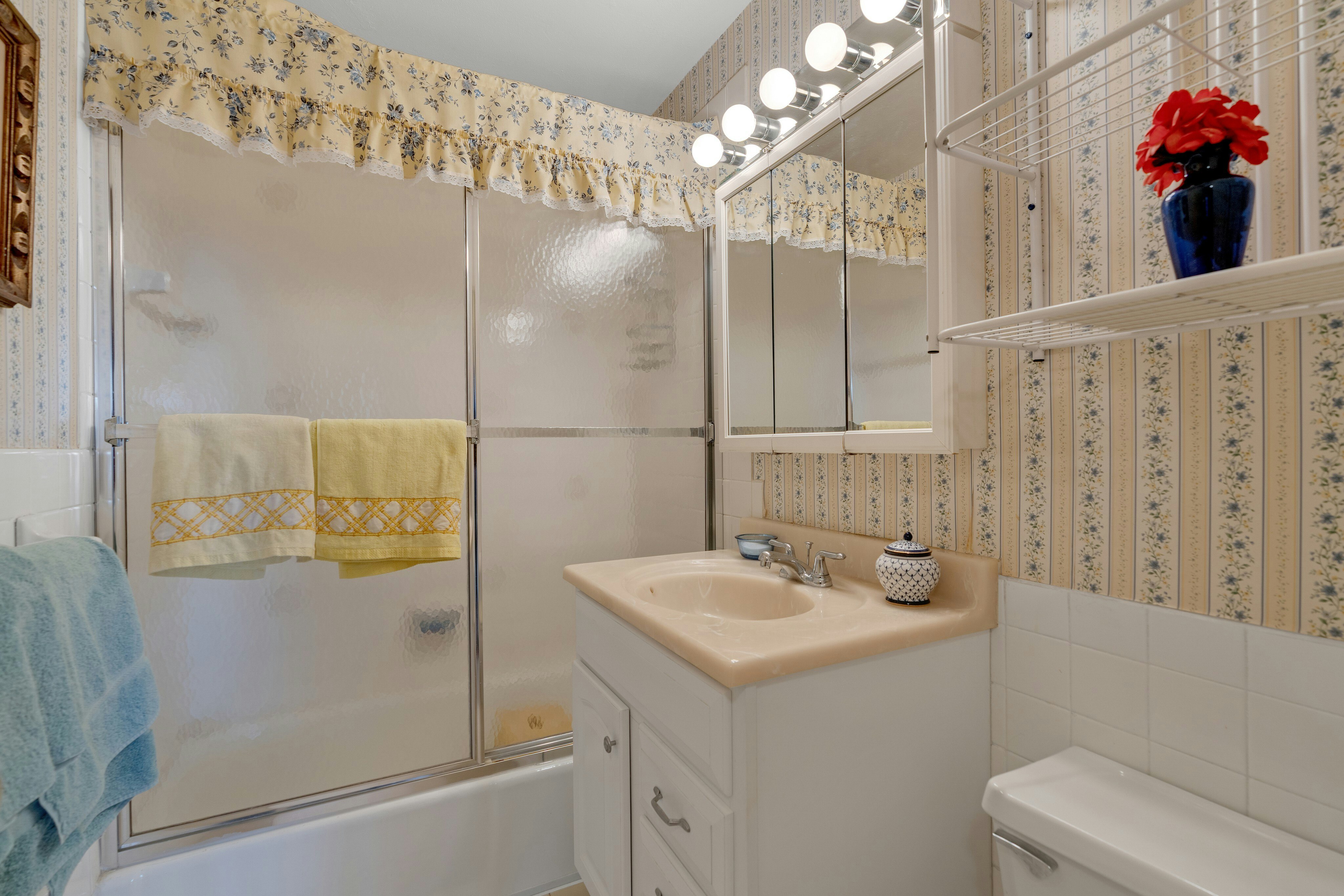 2000 Linwood Avenue 5A