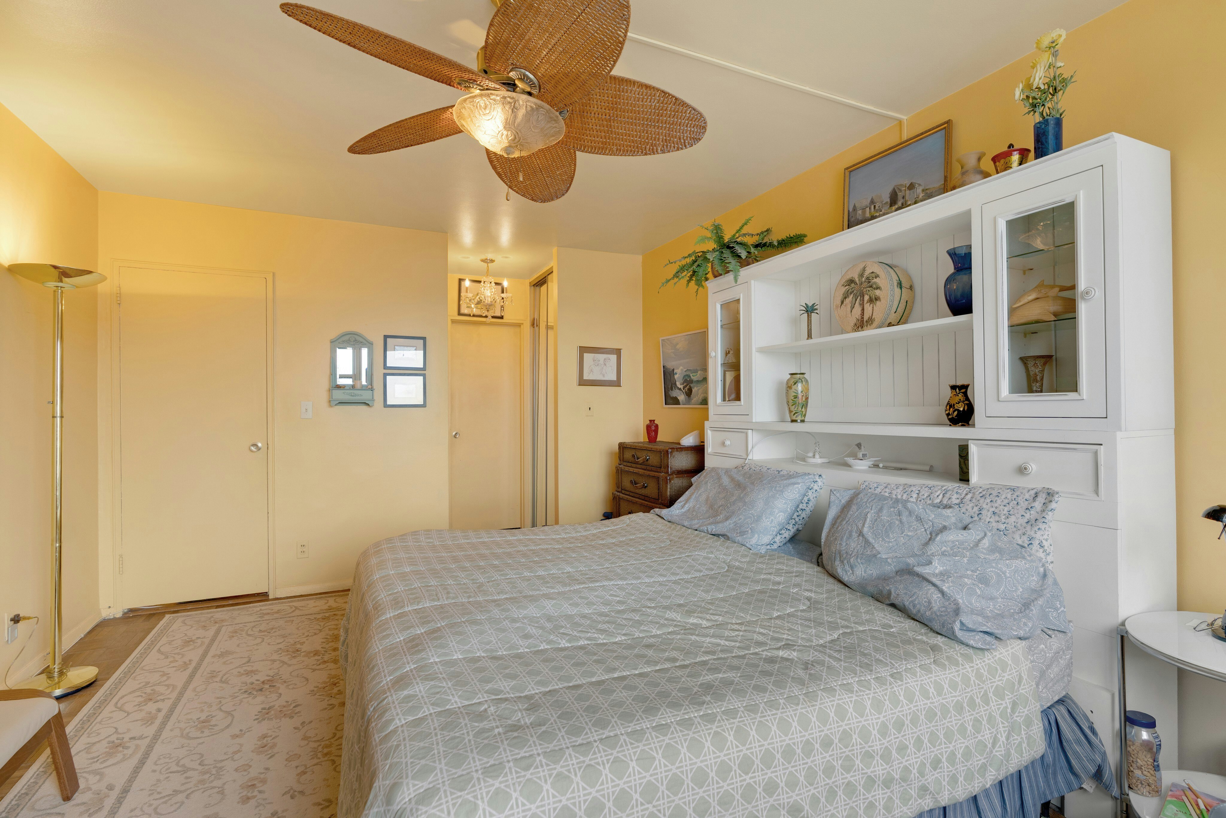 2000 Linwood Avenue 5A