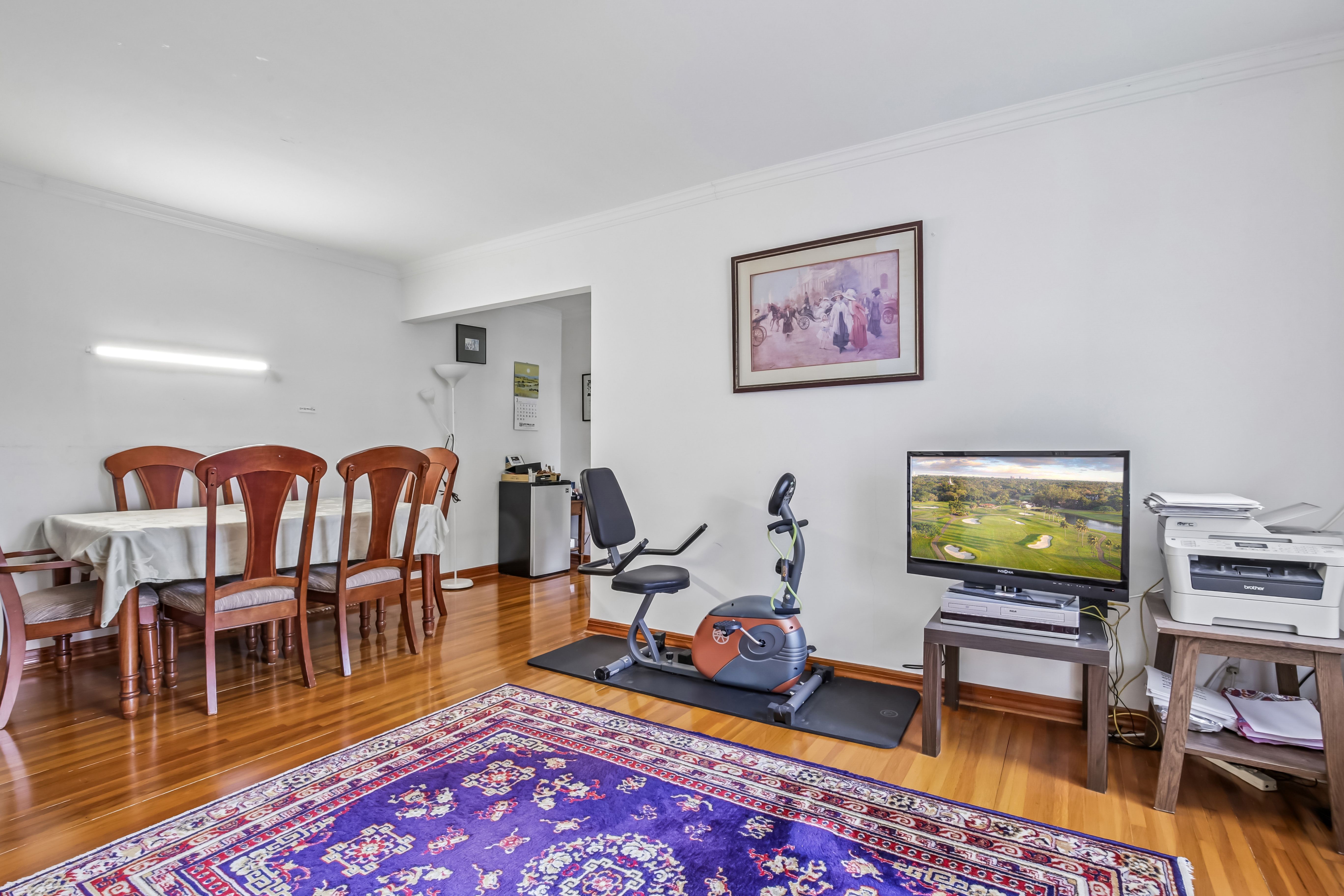 2350 Linwood Avenue #4E