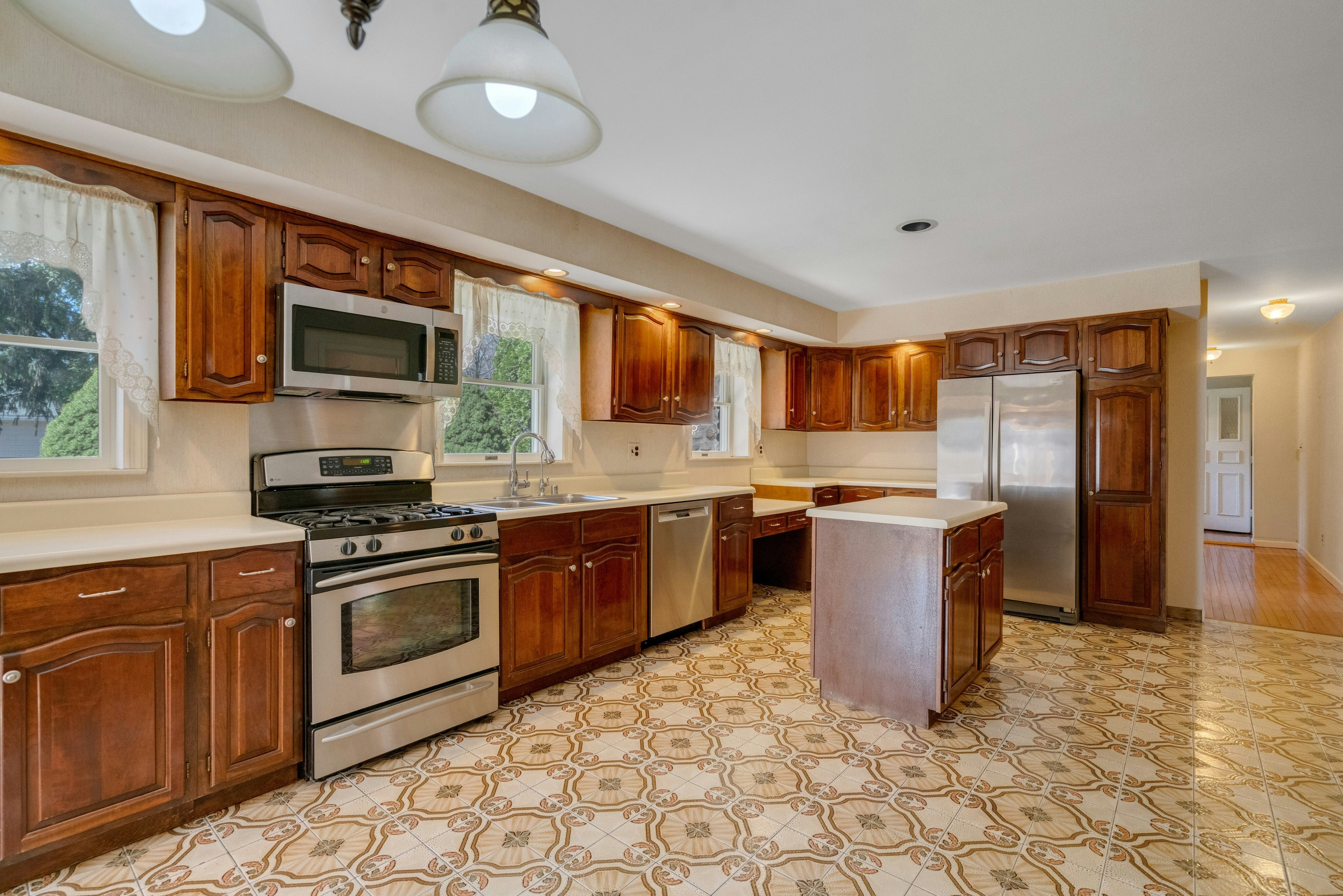 506 Ewing Avenue 