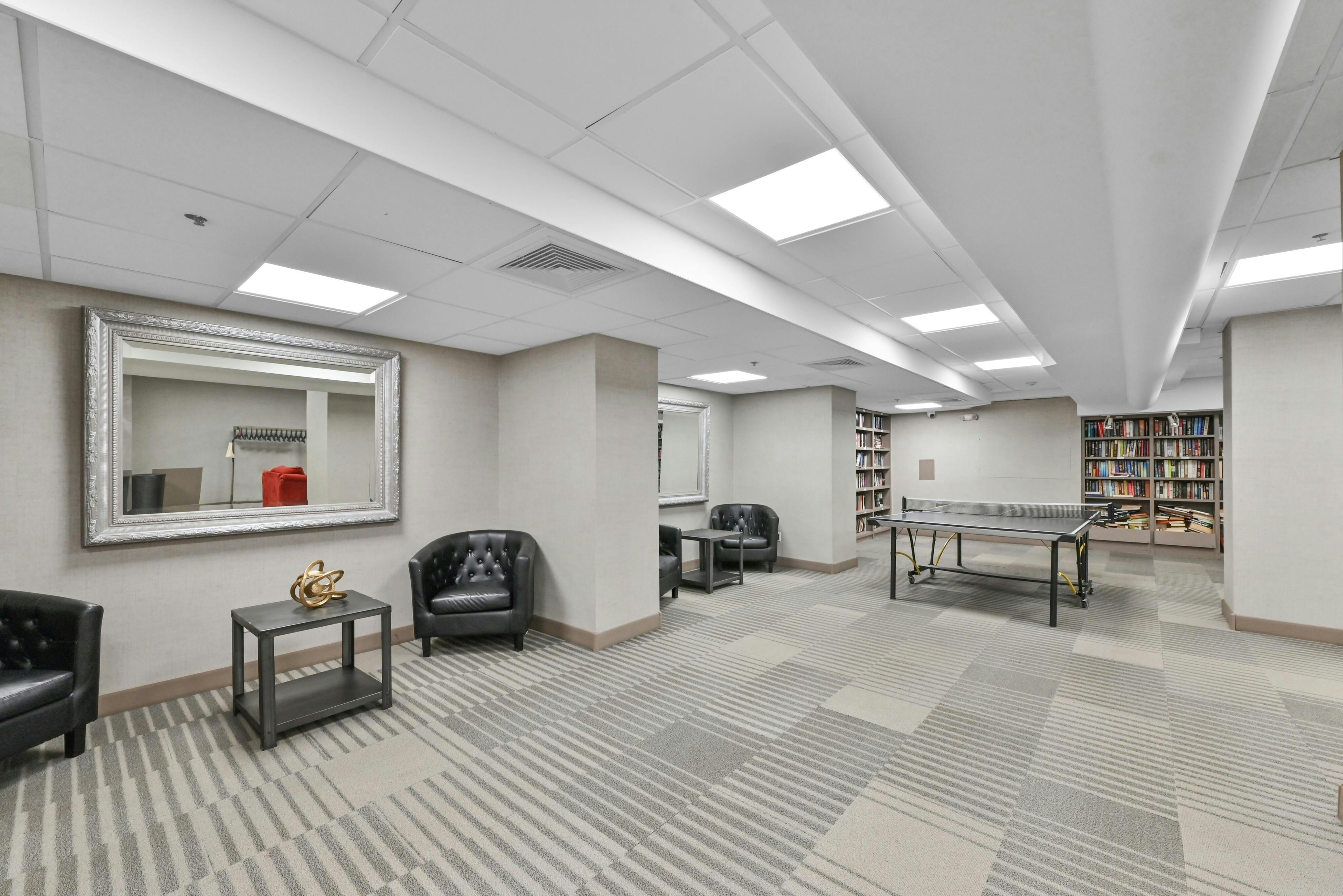 555 North Avenue #8W