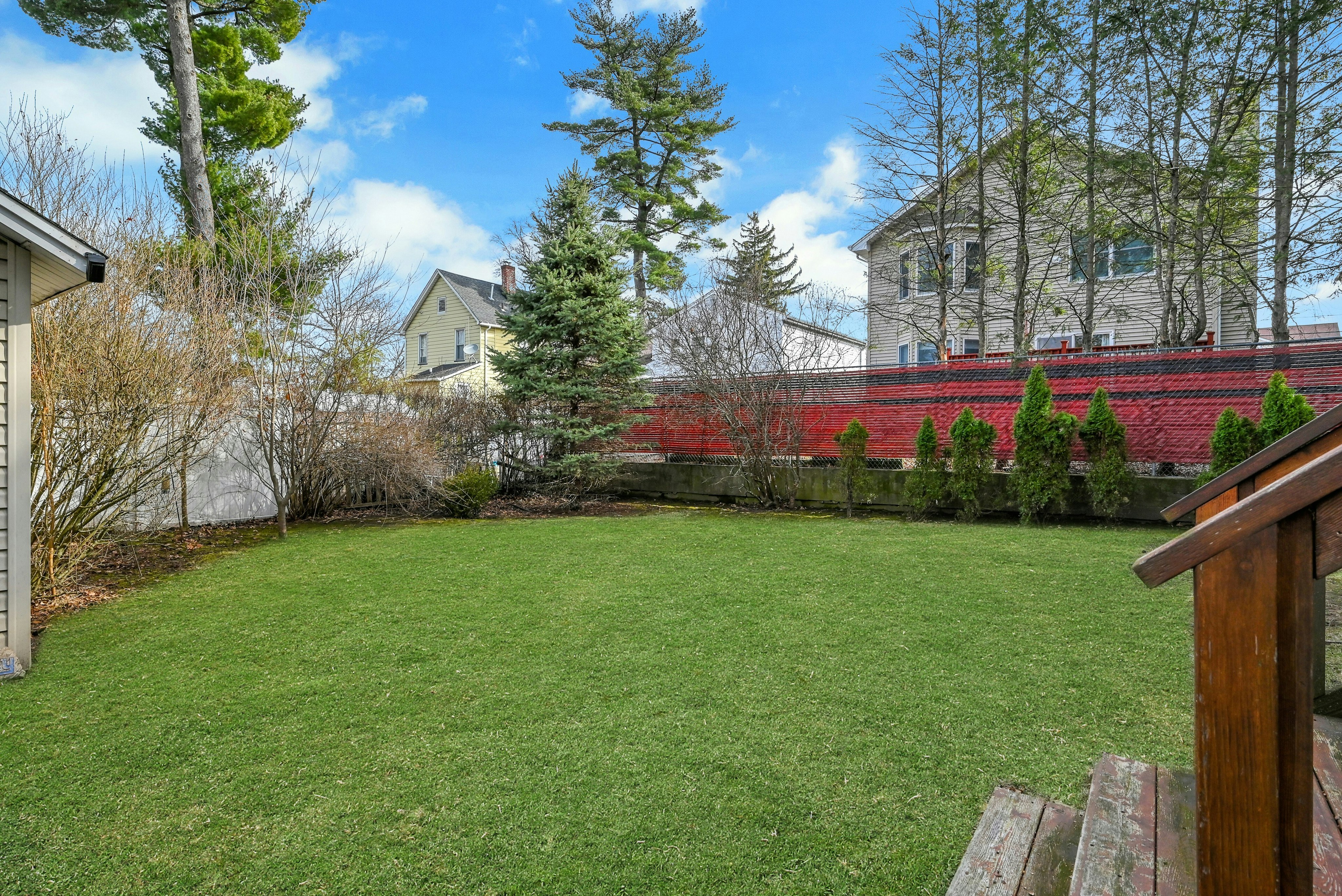 82 Blauvelt Avenue 