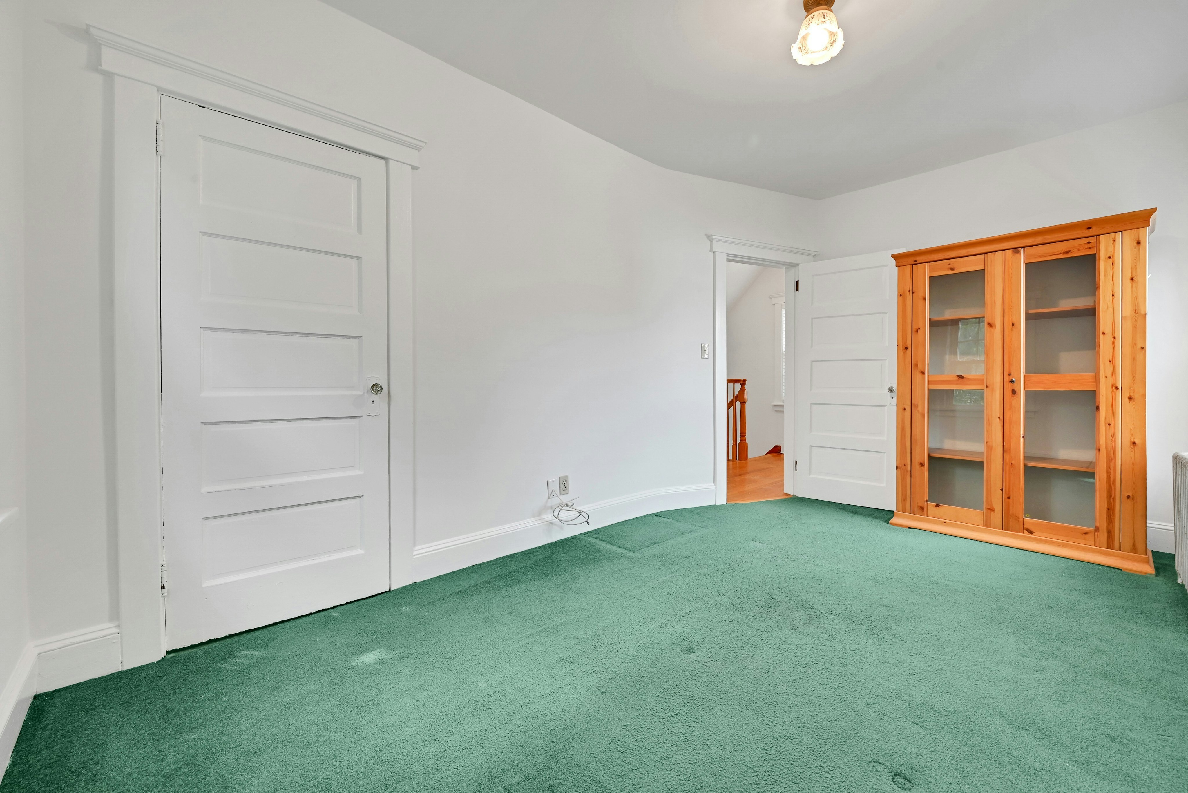 82 Blauvelt Avenue 