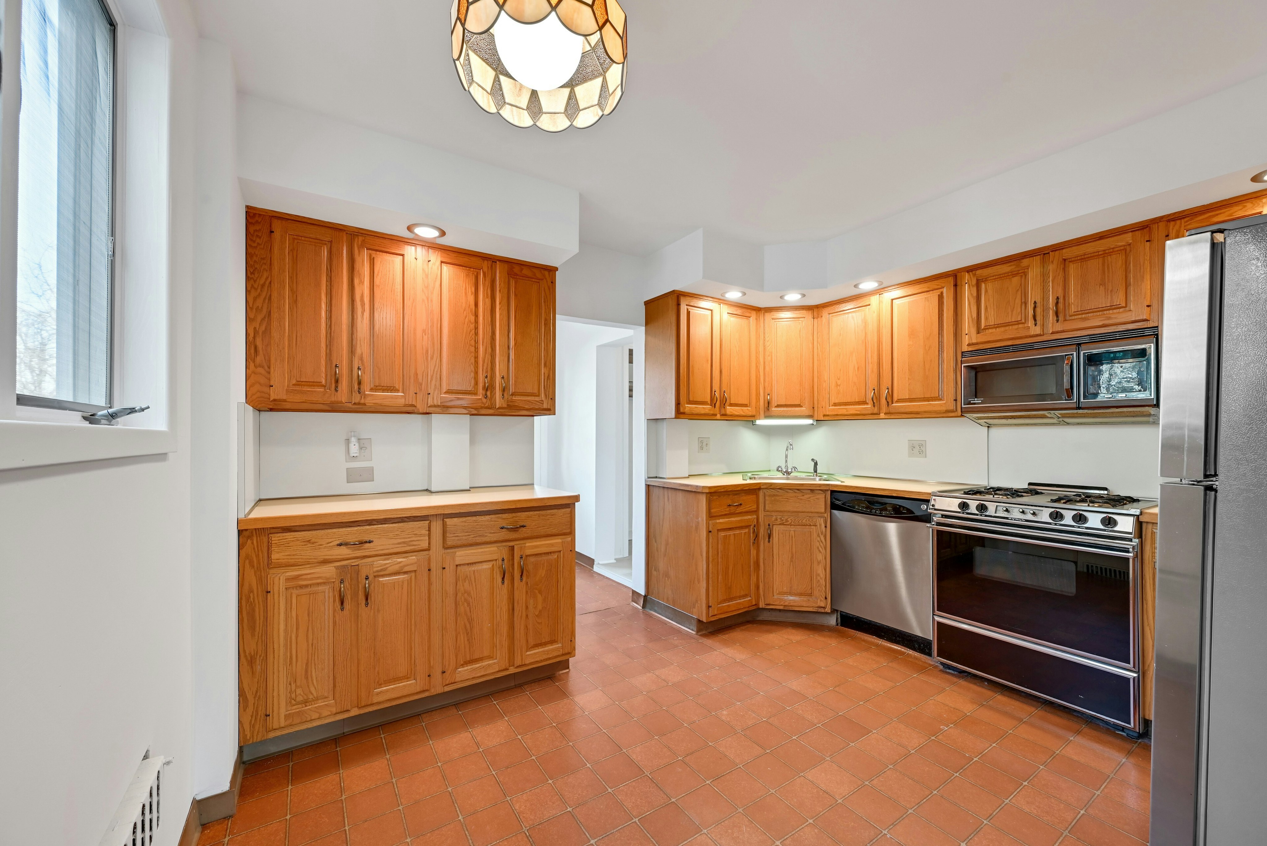 82 Blauvelt Avenue 