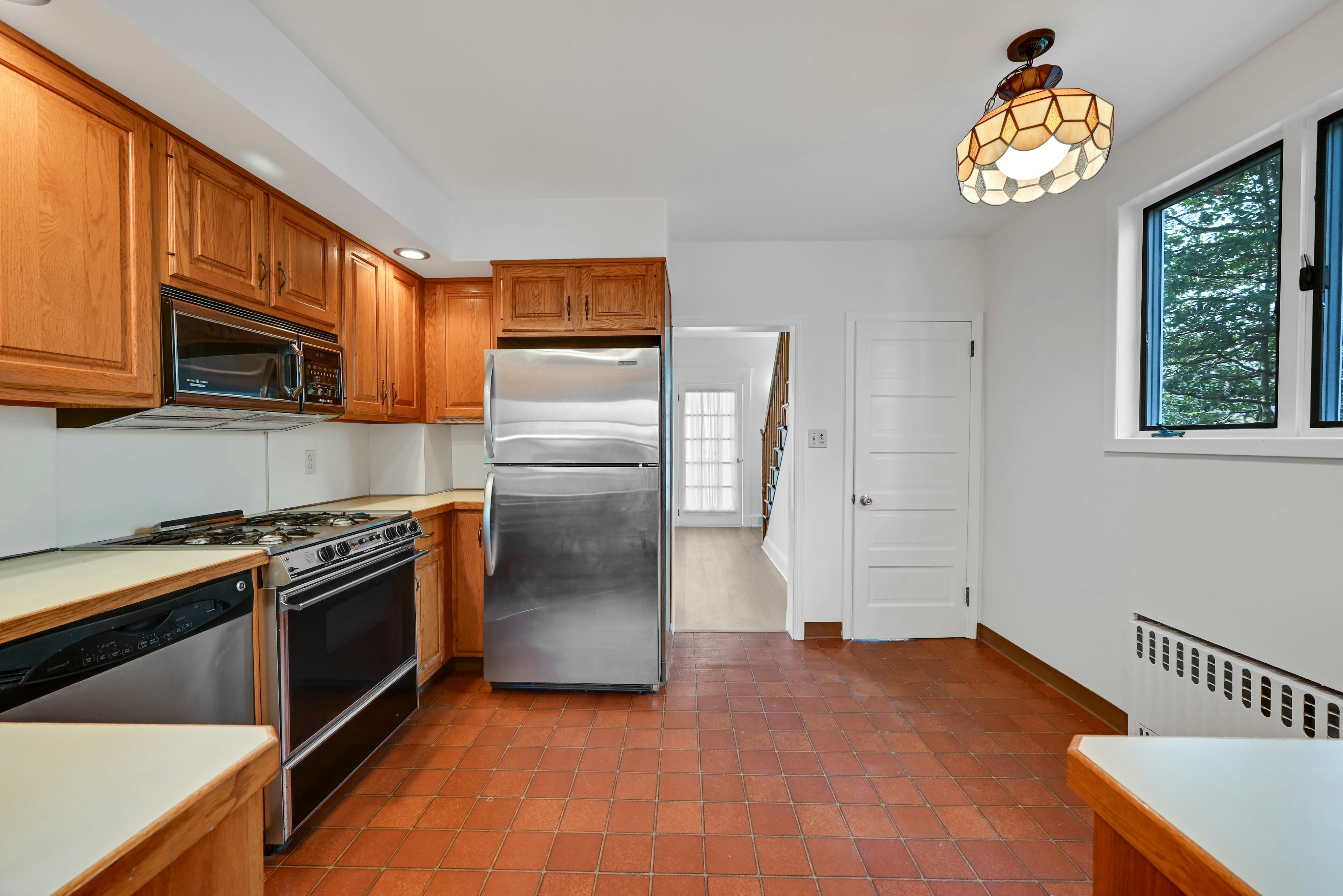 82 Blauvelt Avenue 