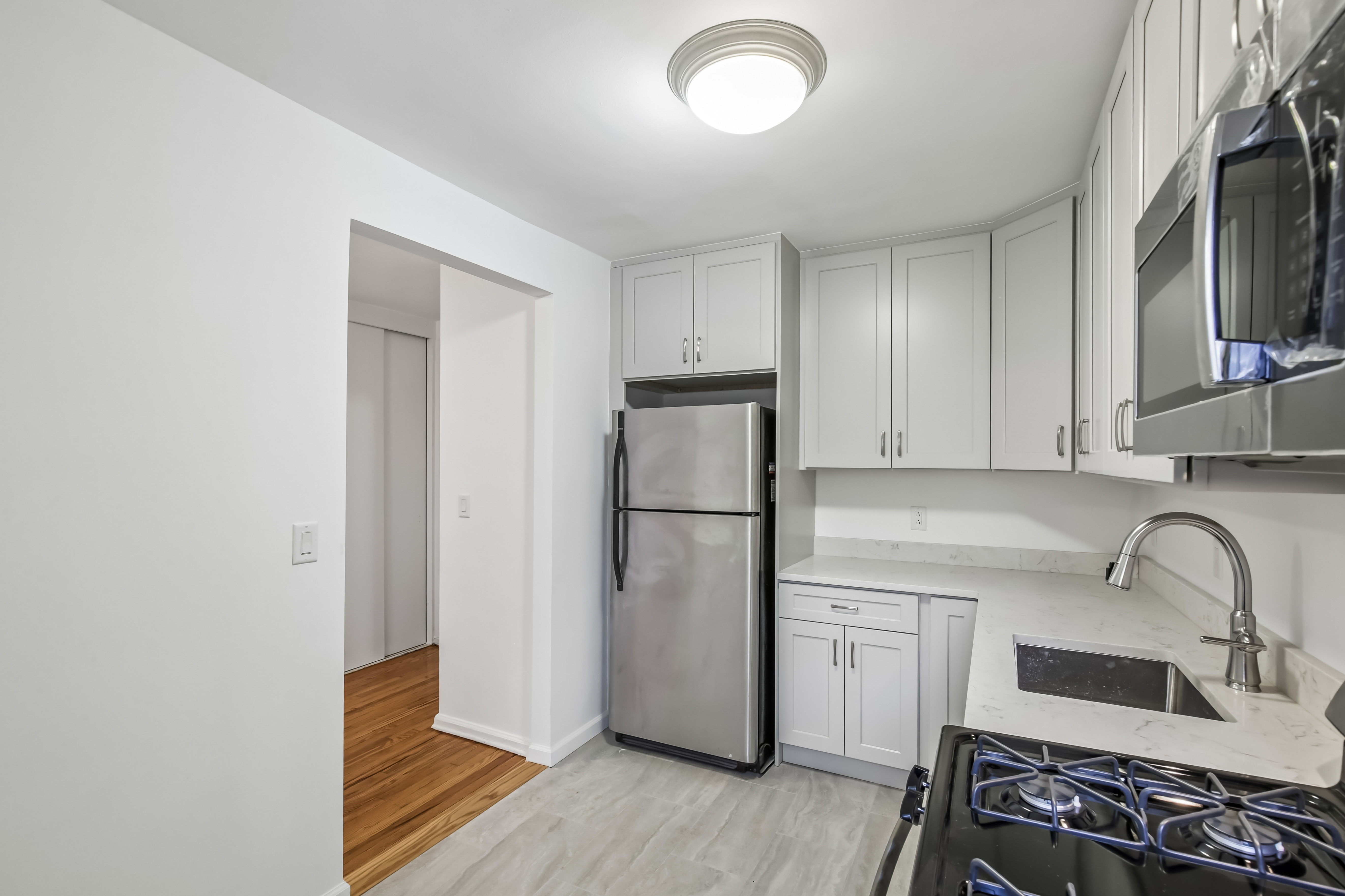 3060 Edwin Avenue #4C