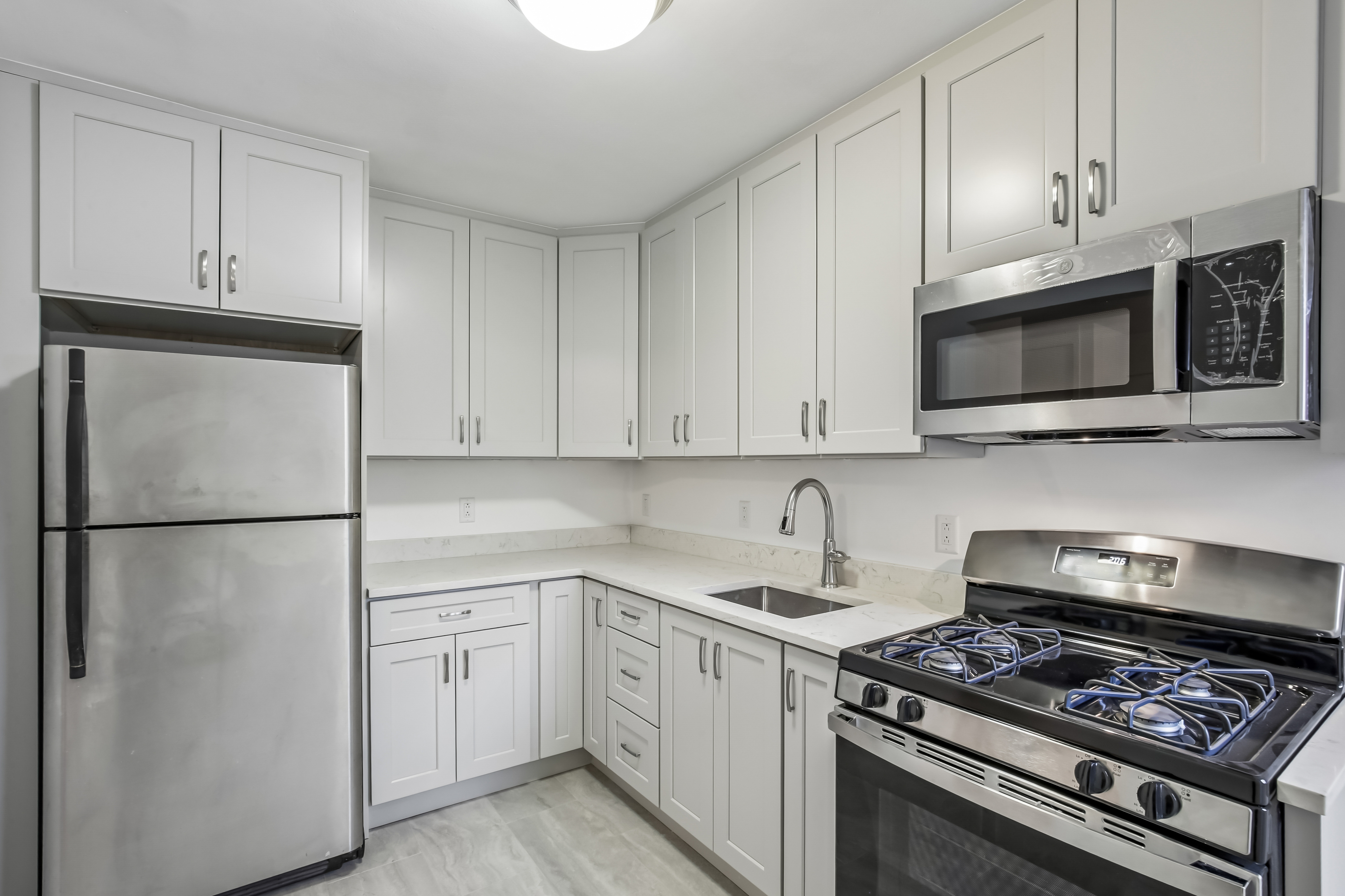 3060 Edwin Avenue #4C