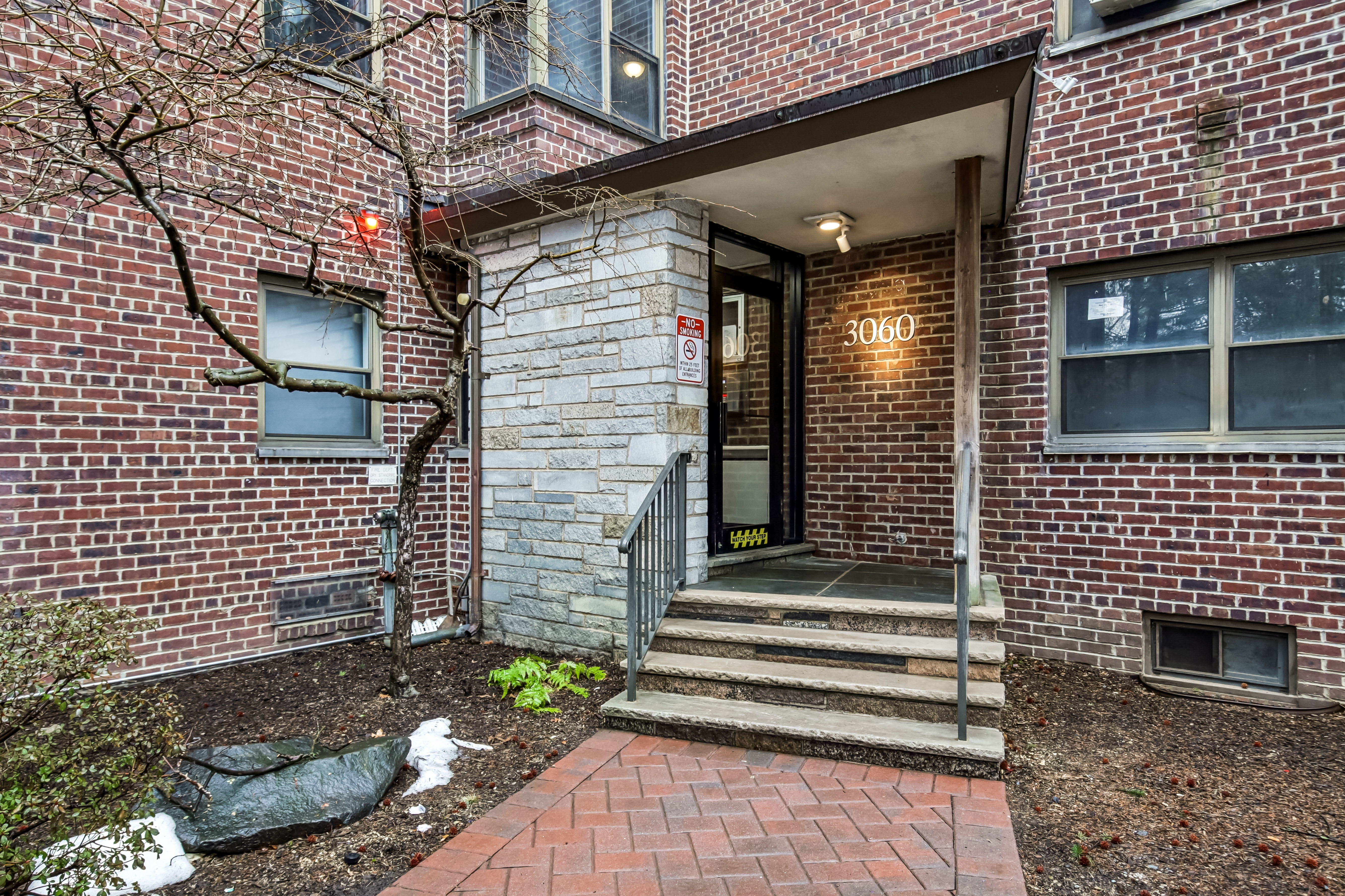 3060 Edwin Avenue #4C