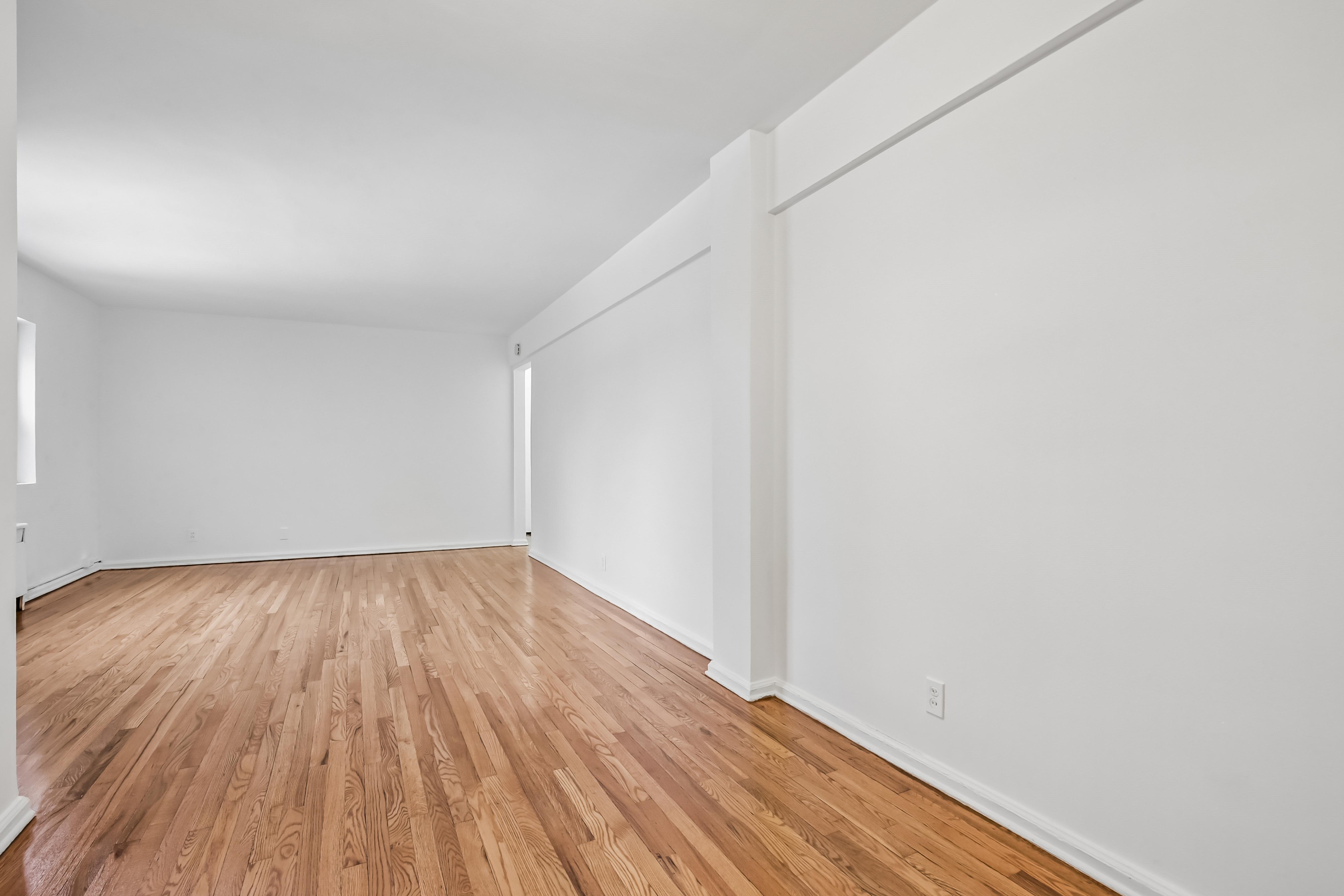 3060 Edwin Avenue #4C