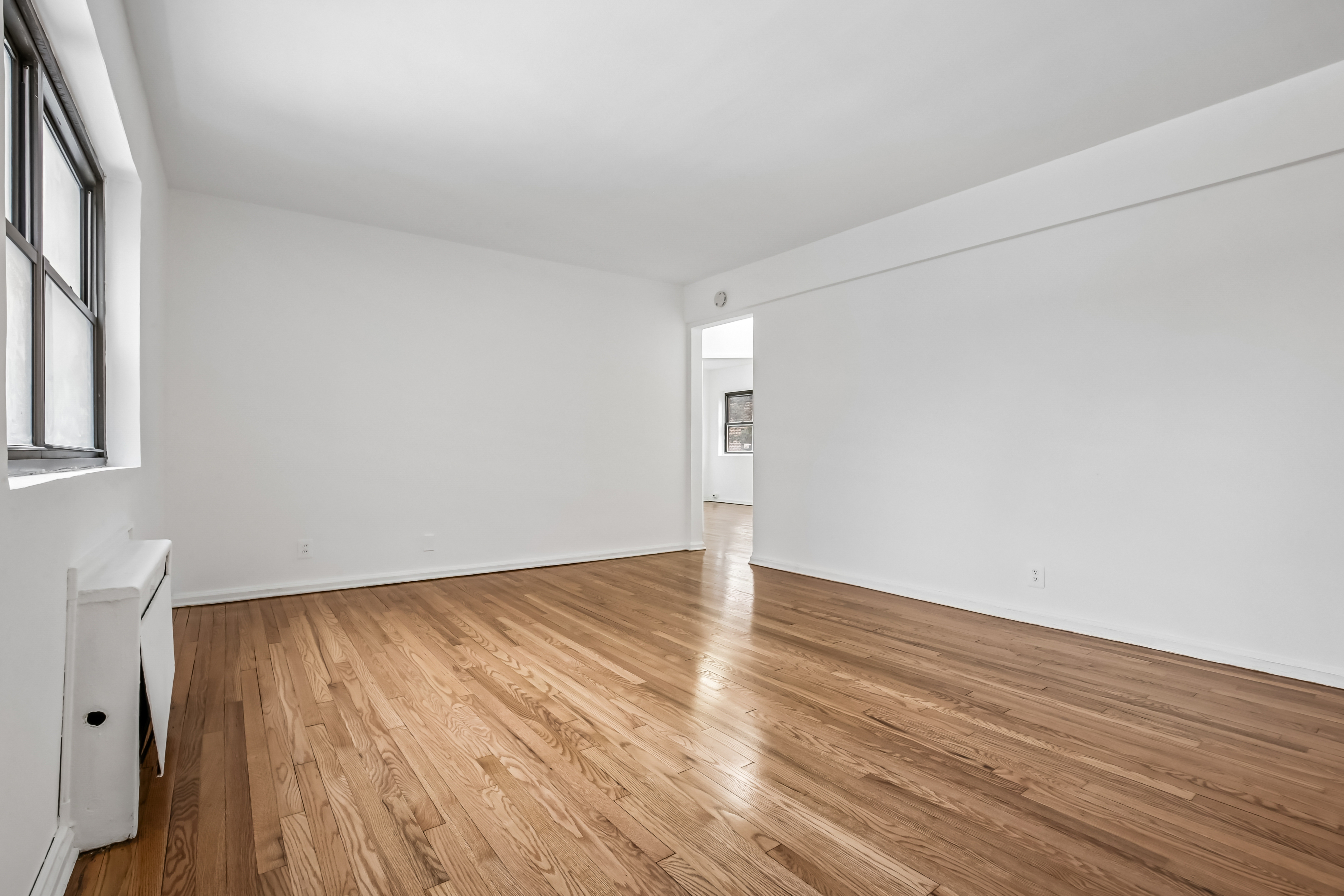 3060 Edwin Avenue #4C