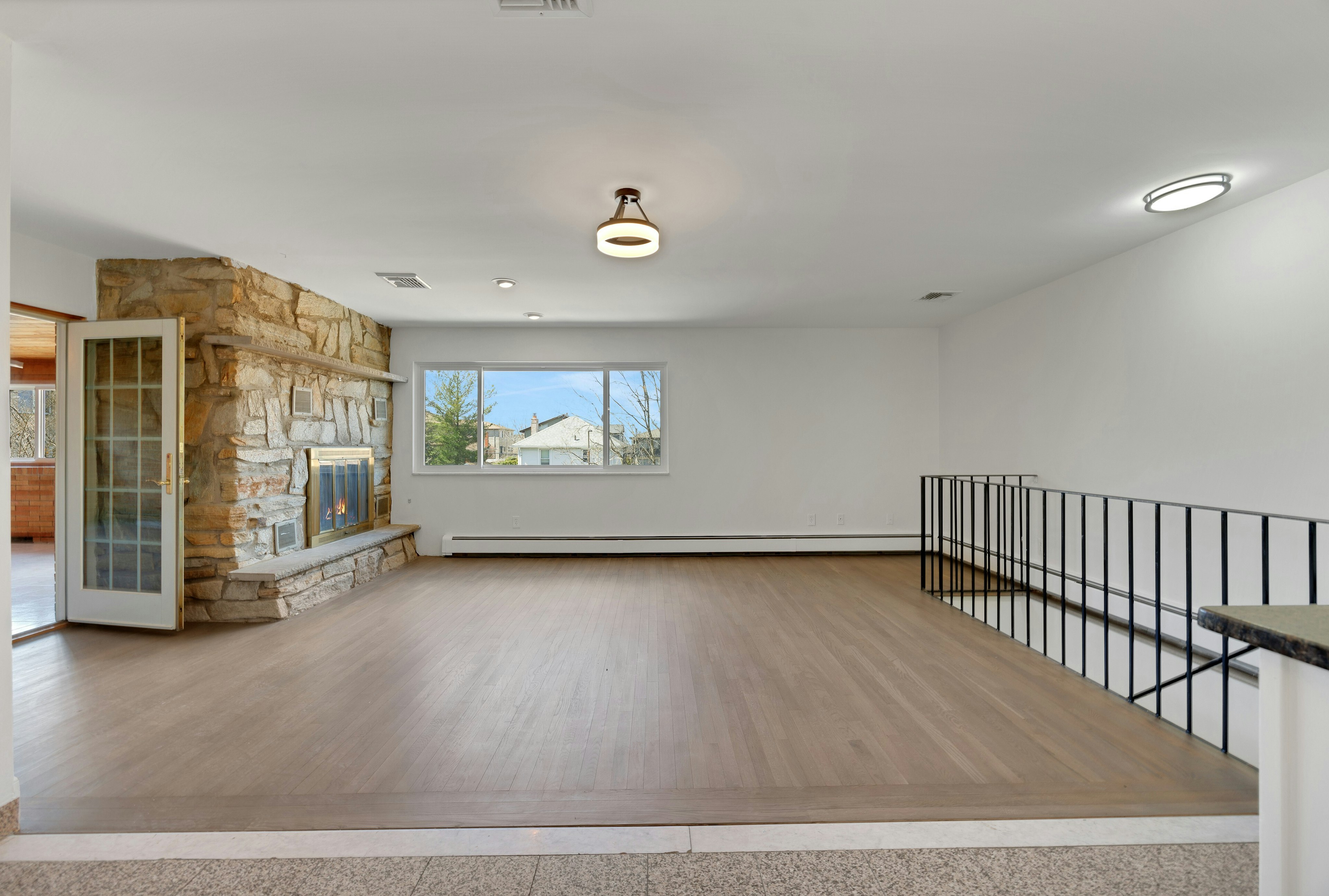 2413 Hammett Avenue 