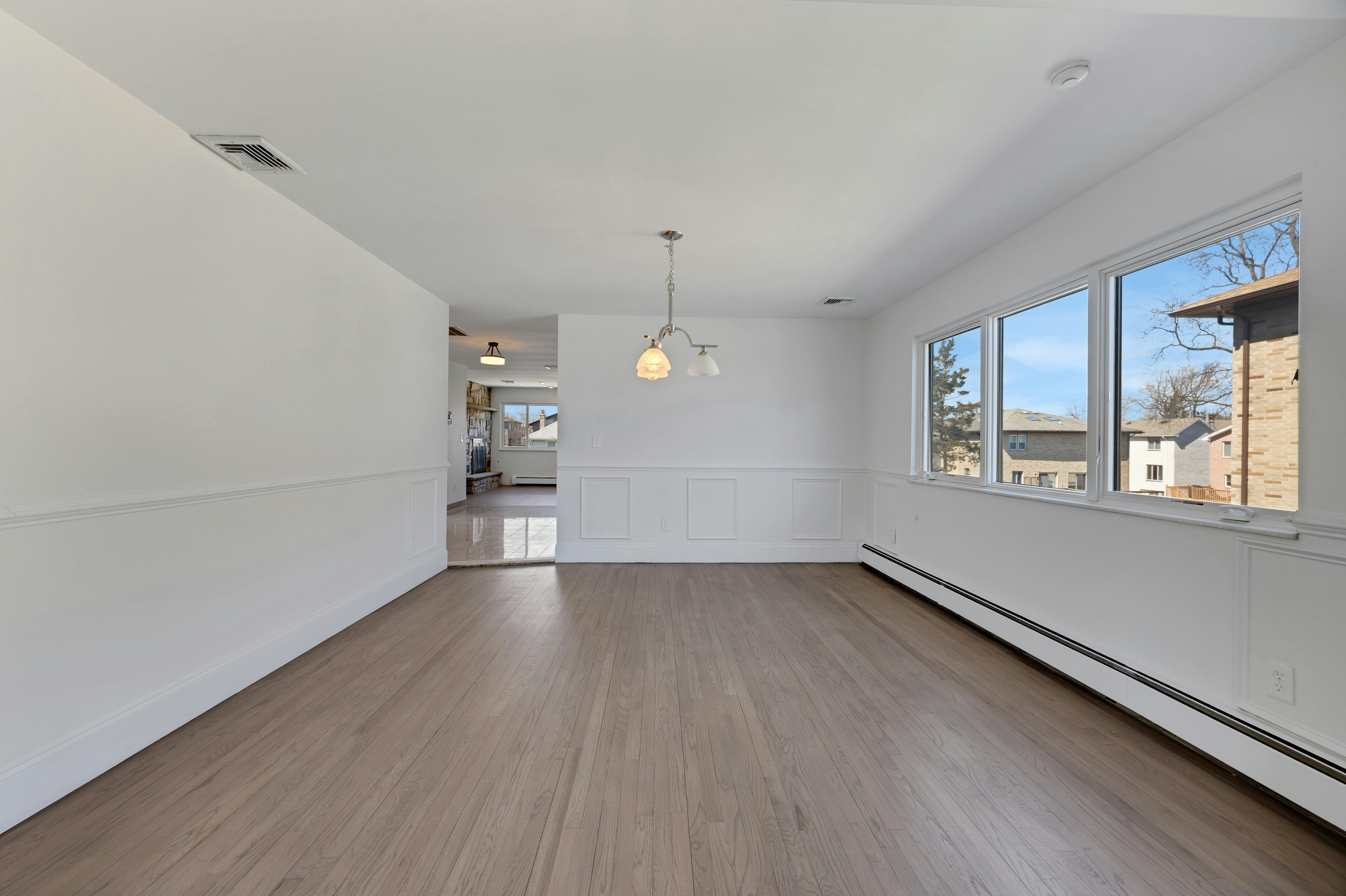 2413 Hammett Avenue 