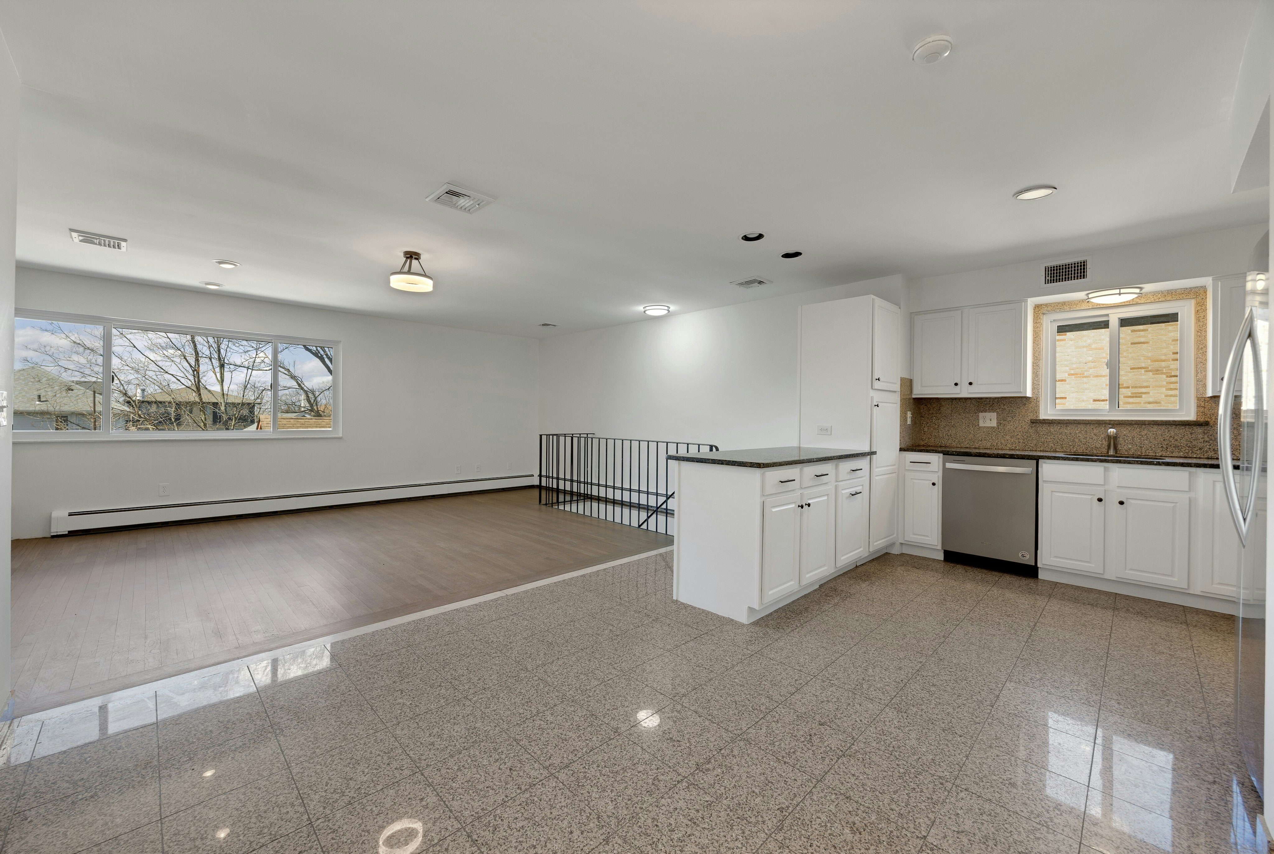 2413 Hammett Avenue 