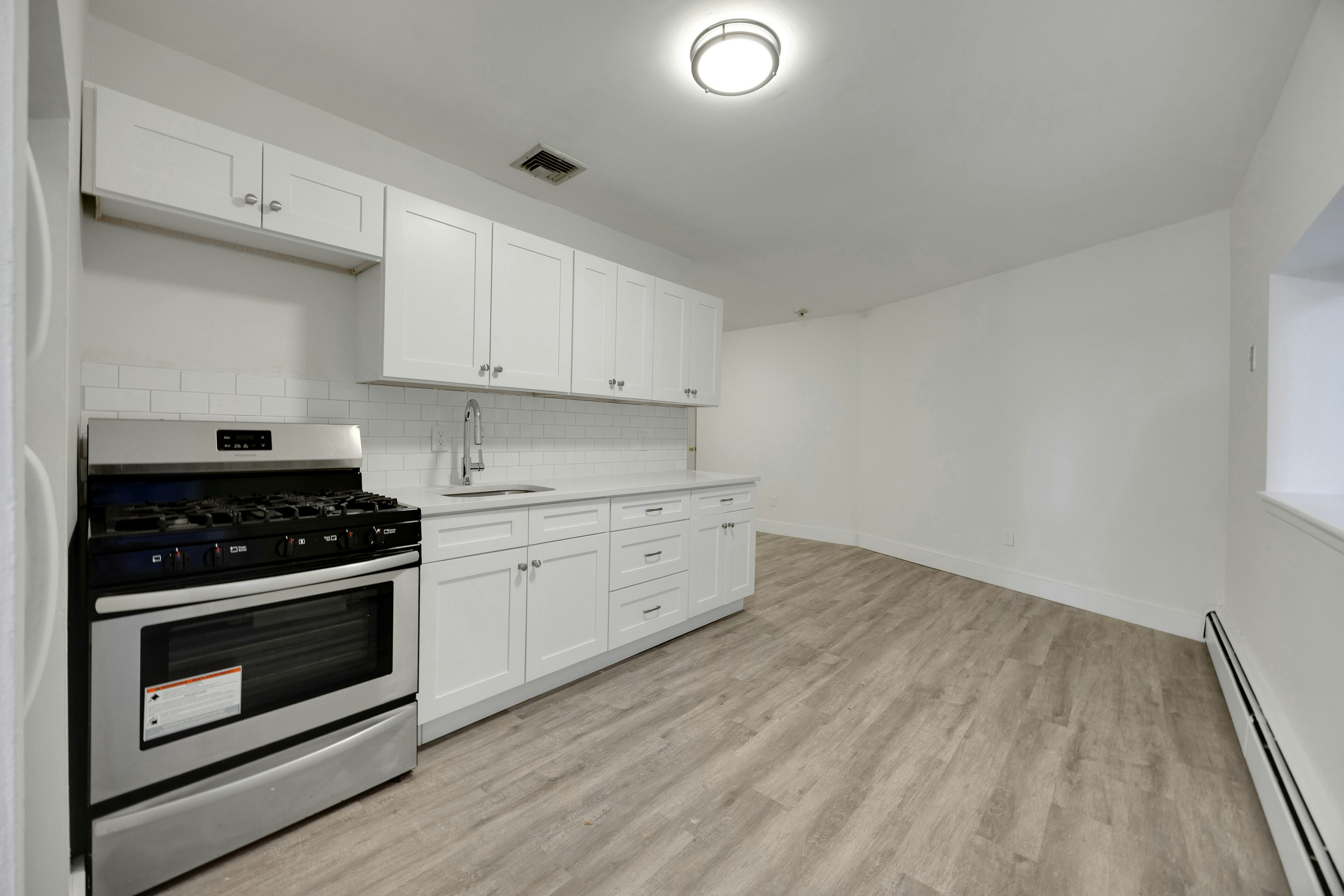 2413 Hammett Avenue 