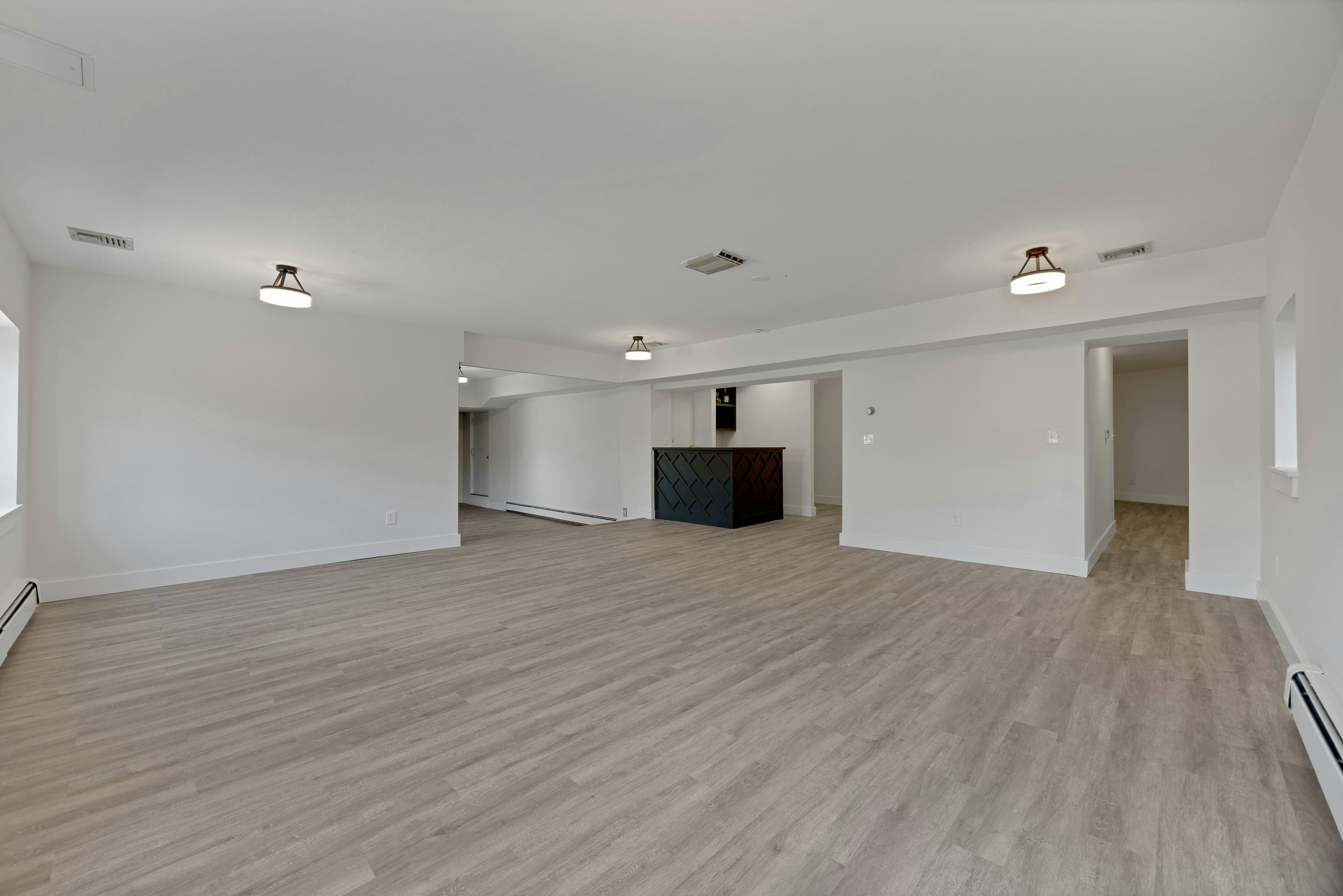 2413 Hammett Avenue 