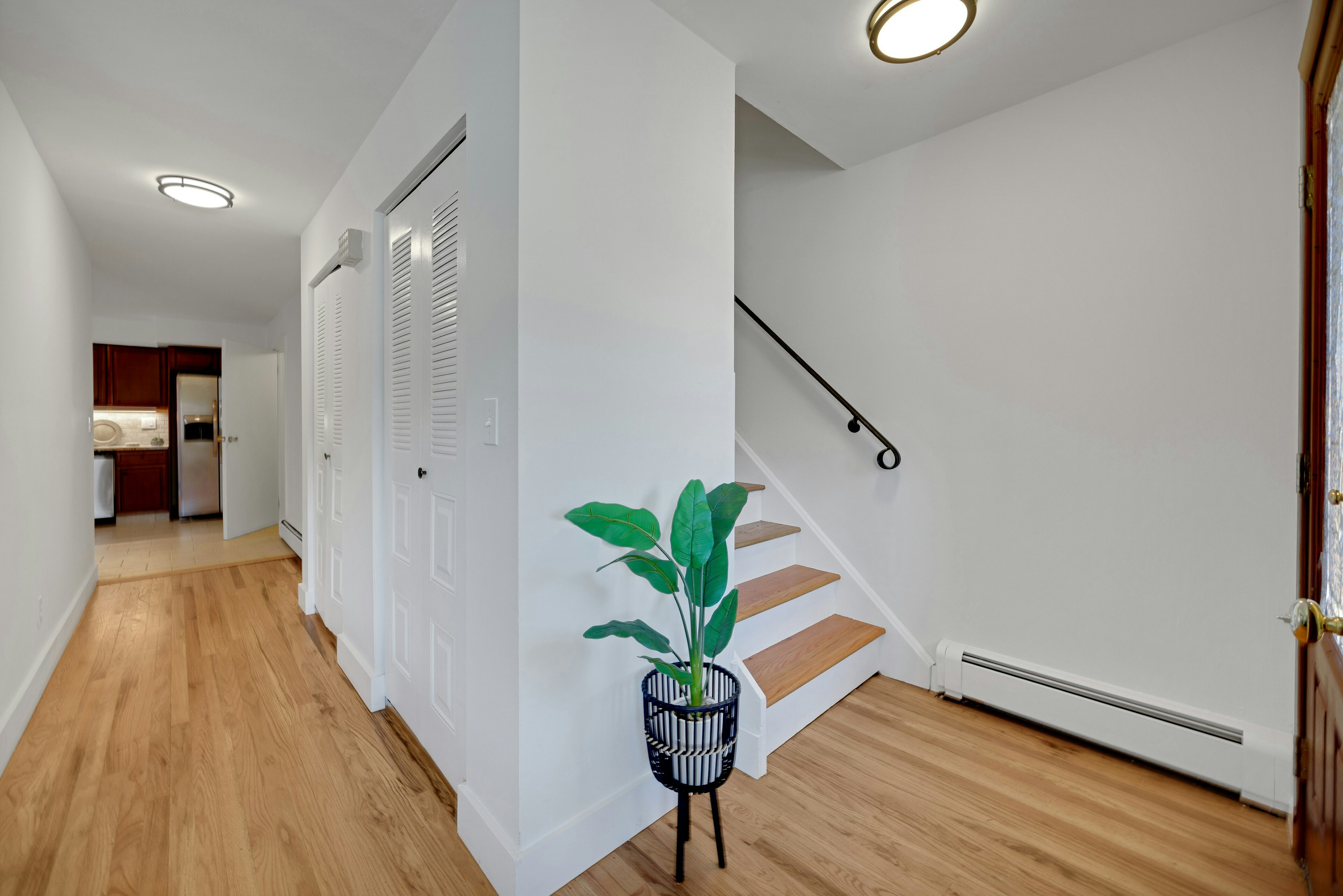 2413 Hammett Avenue 