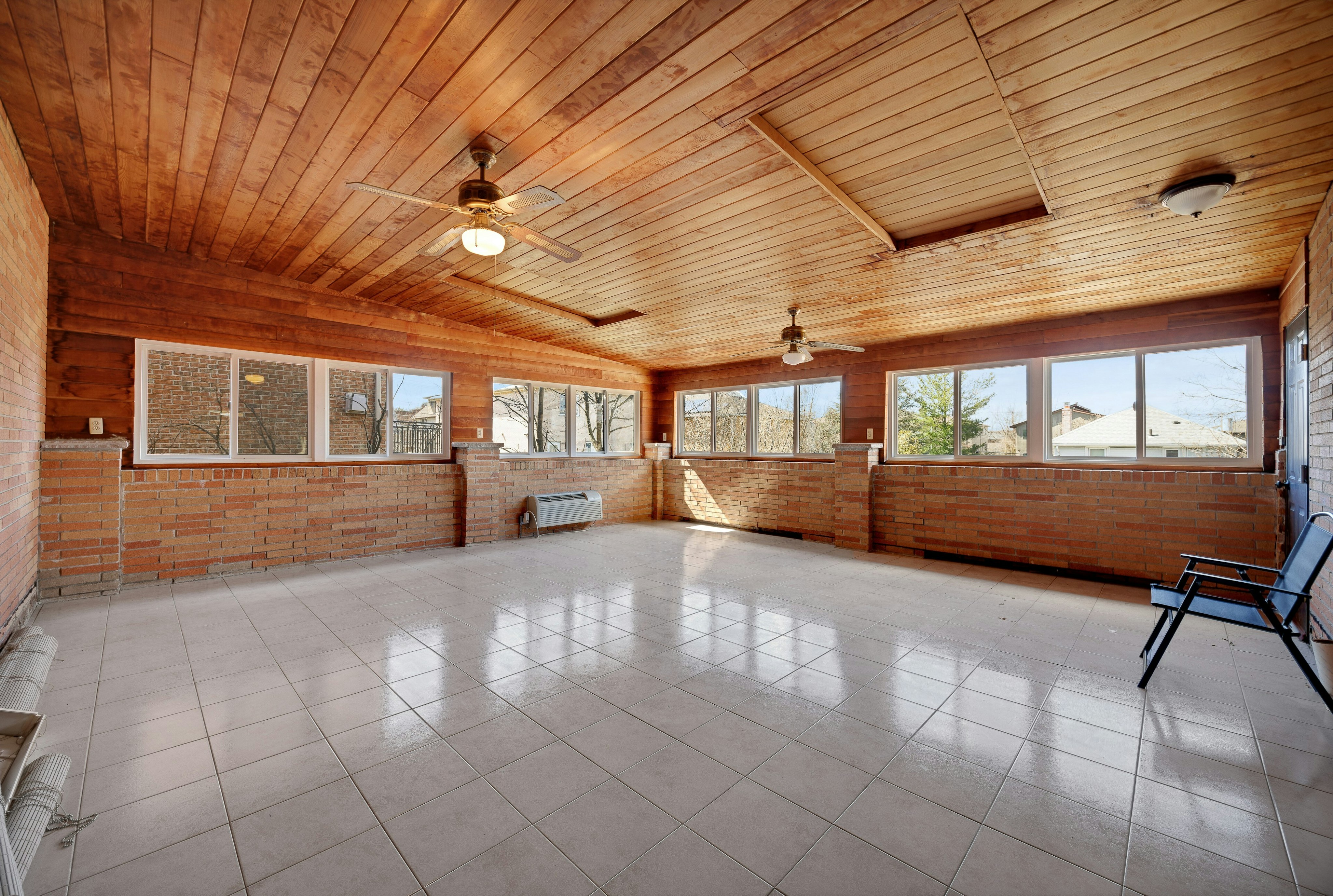 2413 Hammett Avenue 