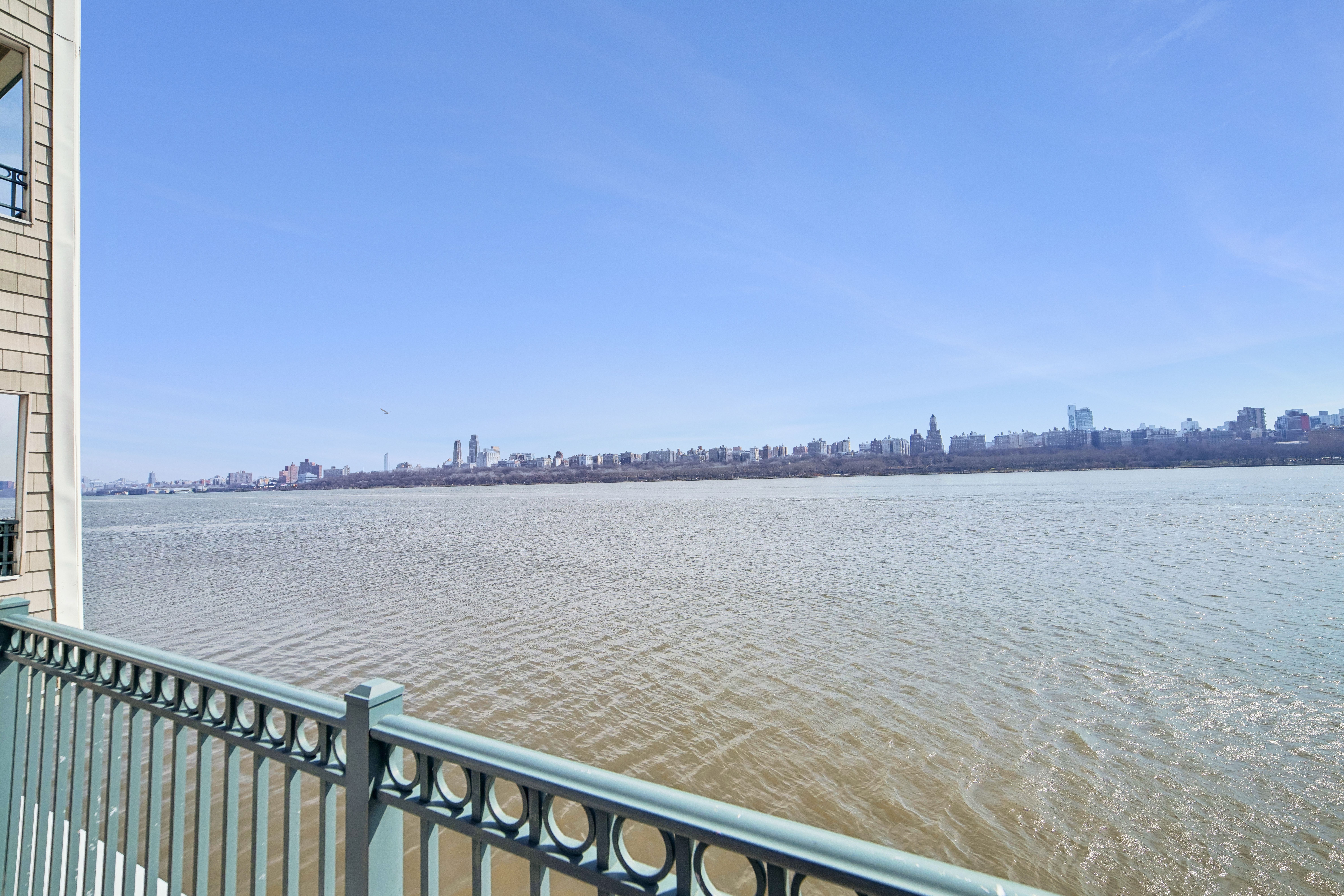 249 The Promenade 