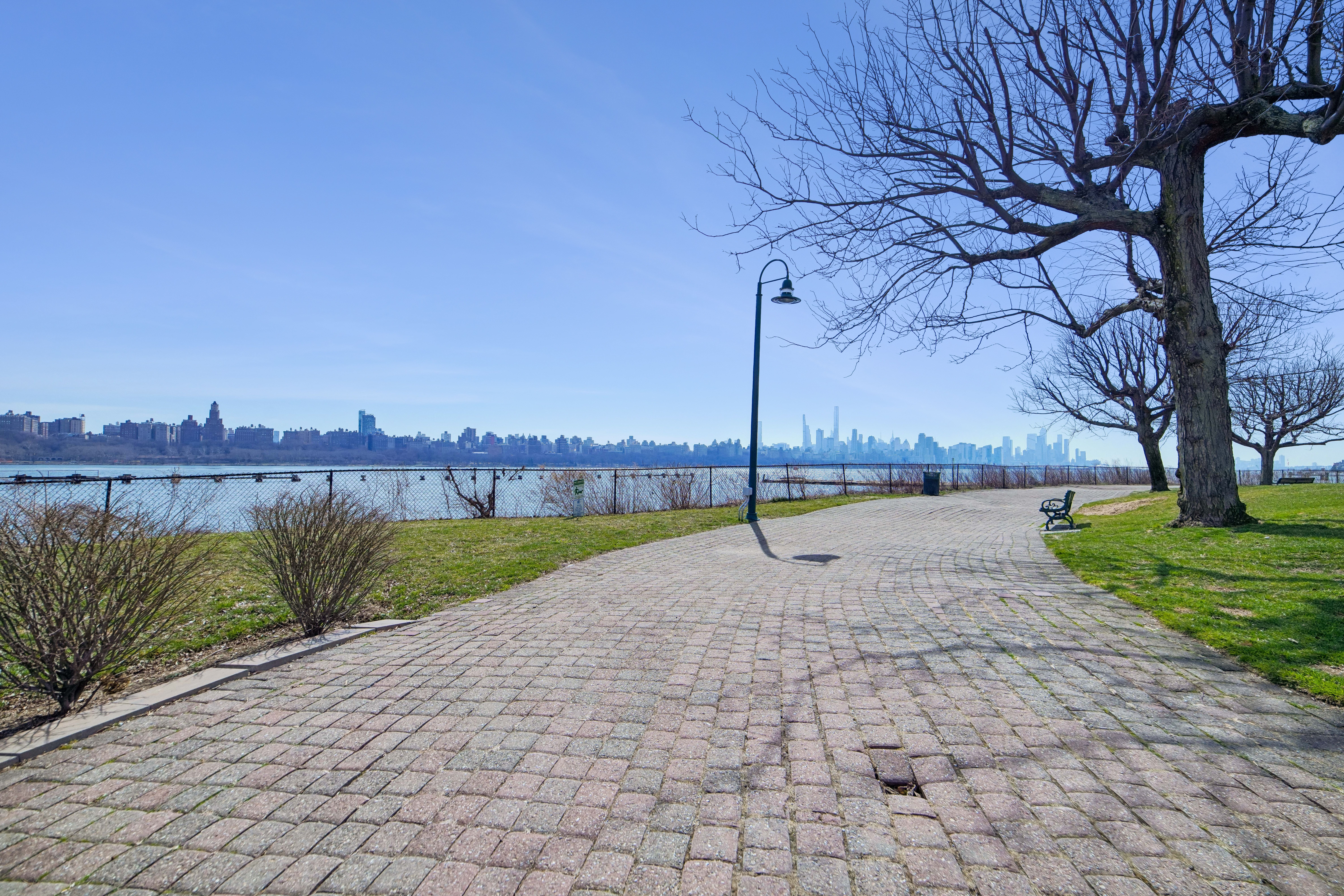 249 The Promenade 