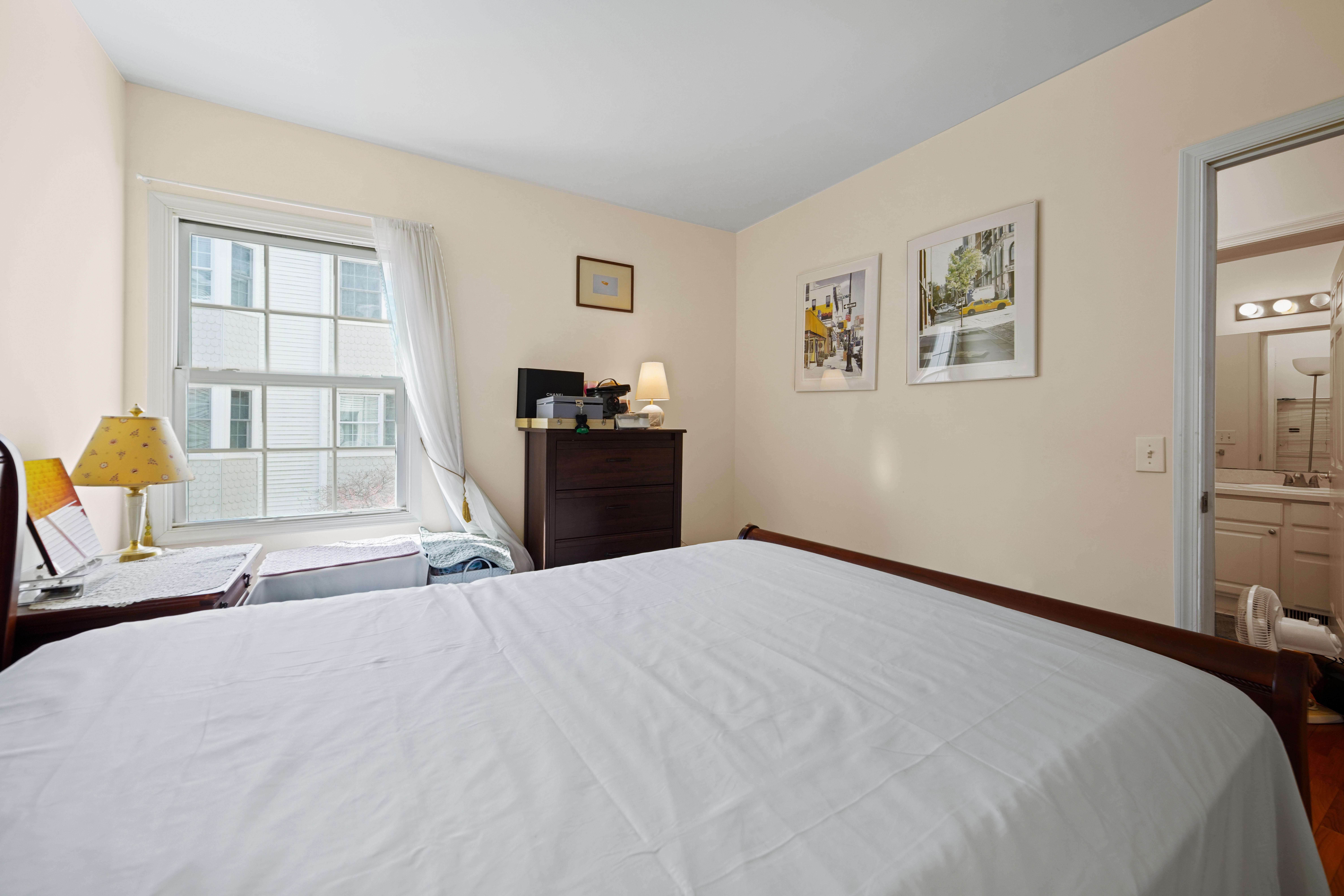 249 The Promenade 