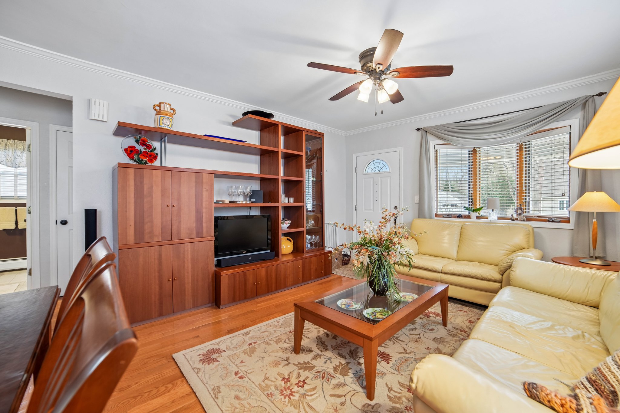 28 E Liberty Avenue